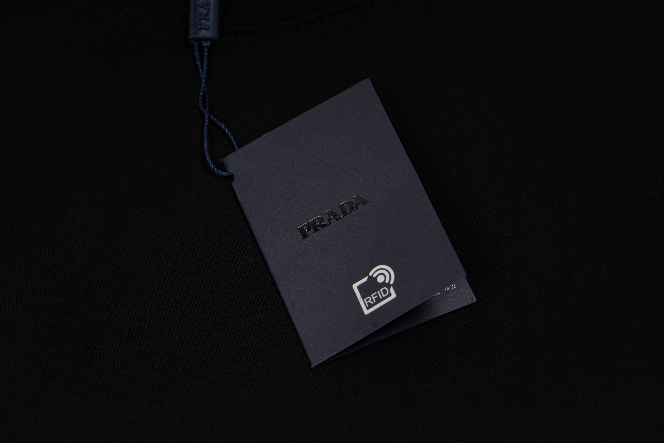 Prada Prada 普拉达三角圆领T恤短袖
