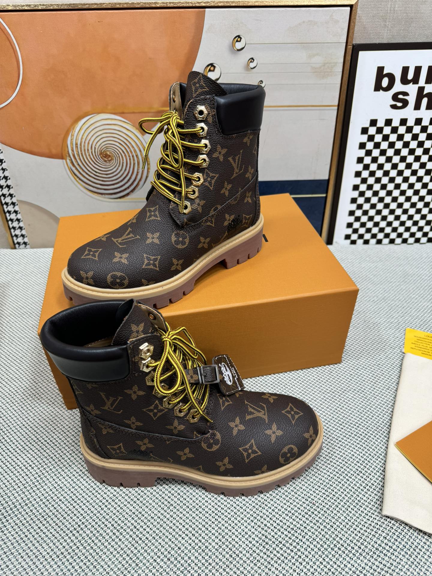 Louis Vuitton 专柜款经典鞋履 3