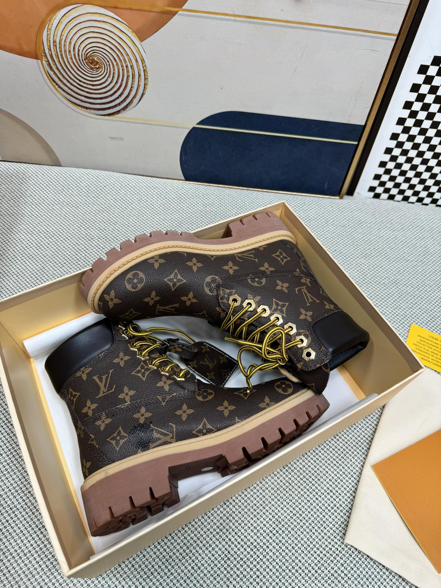 Louis Vuitton 专柜款经典鞋履 6