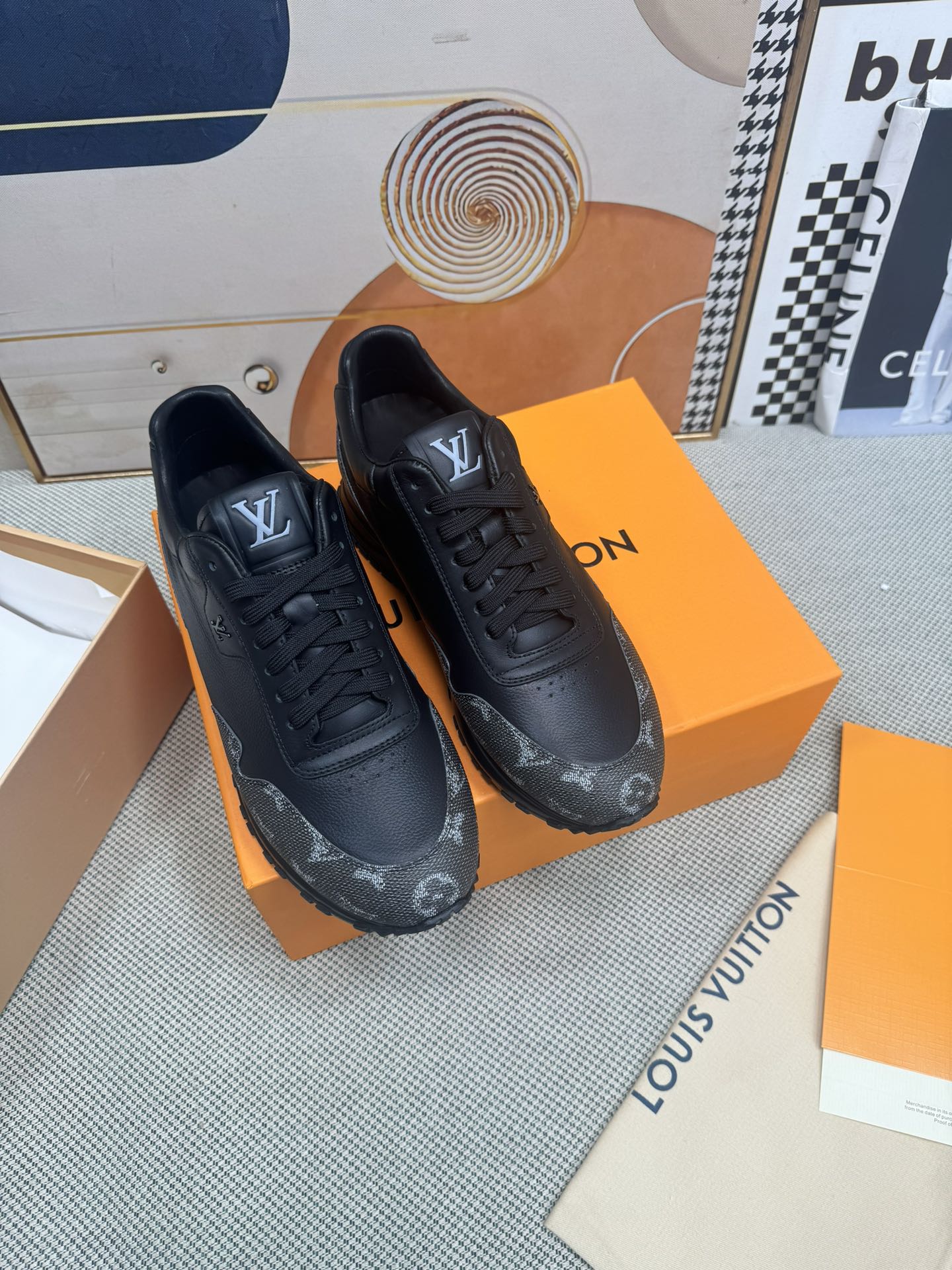 Louis Vuitton Shoes Sneakers Men Cowhide Casual