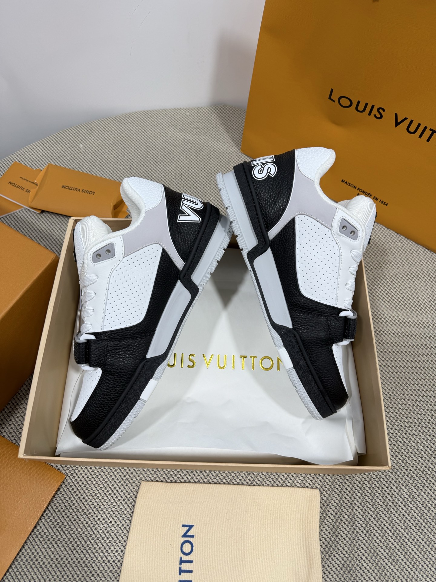 Louis Vuitton-Trainer - PK 4