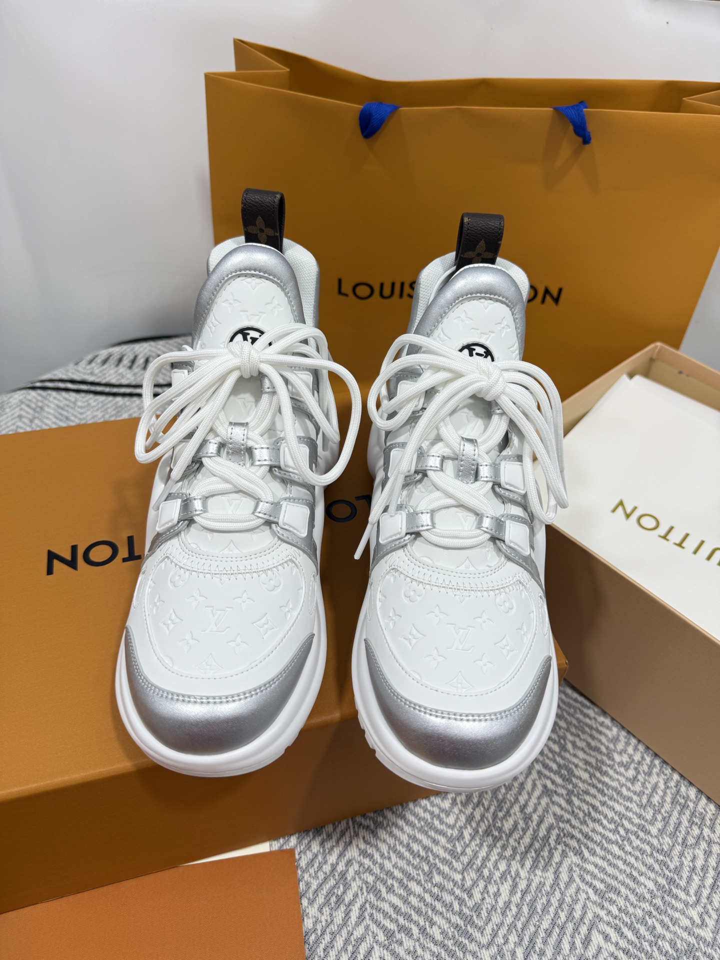 Louis Vuitton Women Shoes