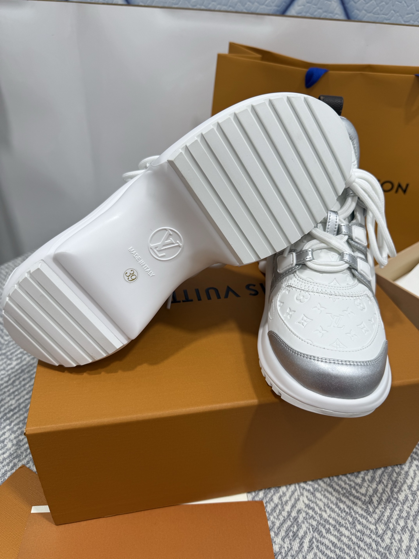 Louis Vuitton Women Shoes