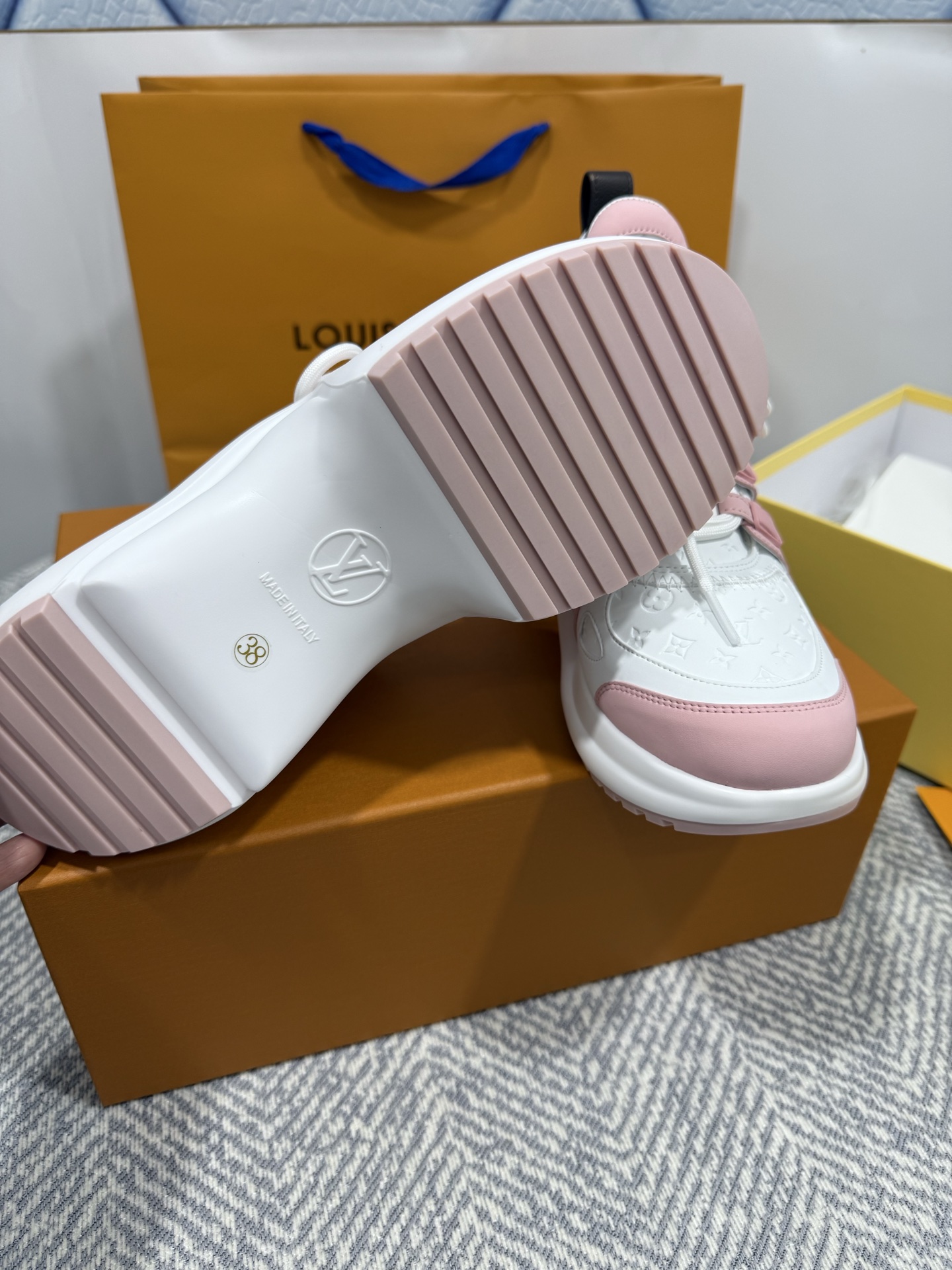 Louis Vuitton Women Shoes