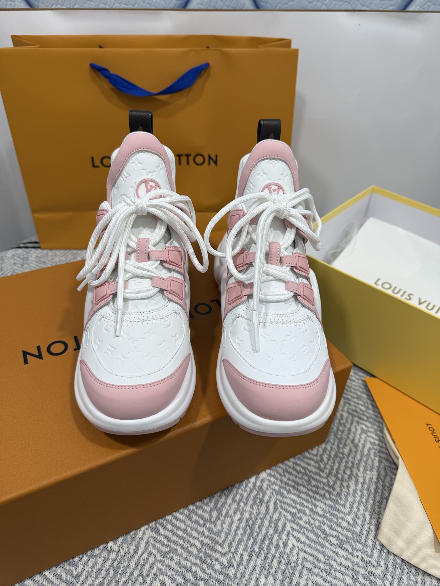 Louis Vuitton Women Shoes