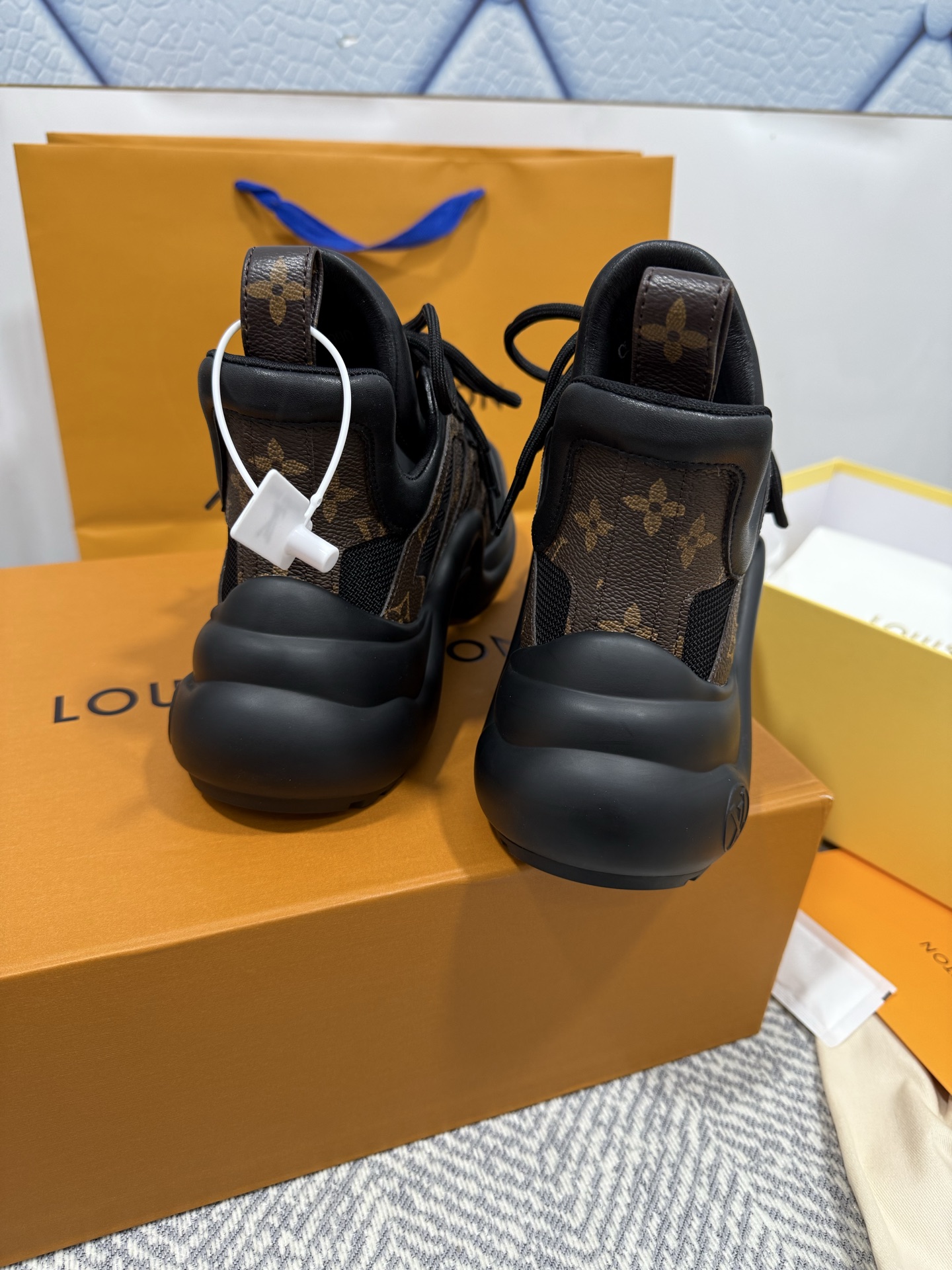Louis Vuitton Women Shoes
