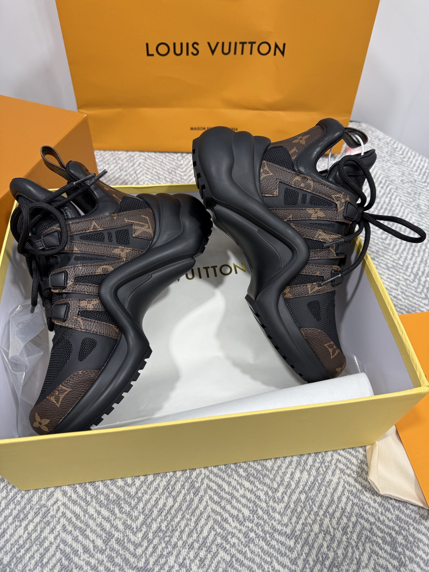 Louis Vuitton Women Shoes