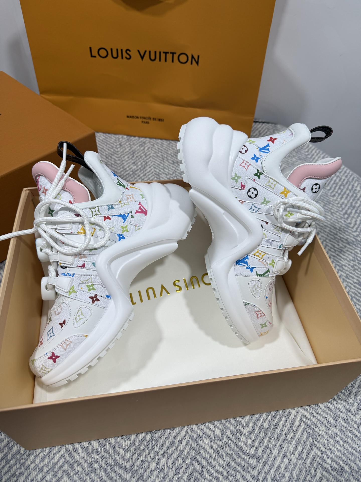 Louis Vuitton Women Shoes