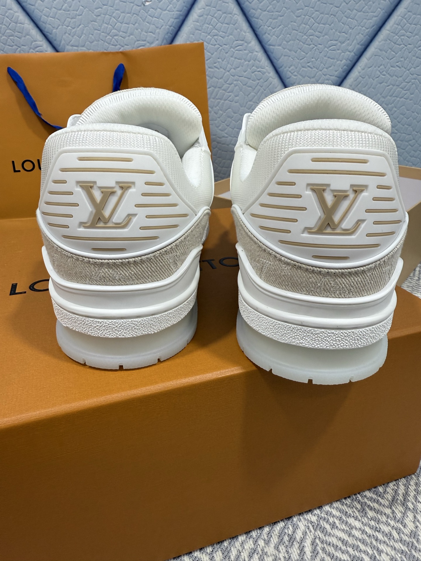 Louis Vuitton-Trainer - PK 8