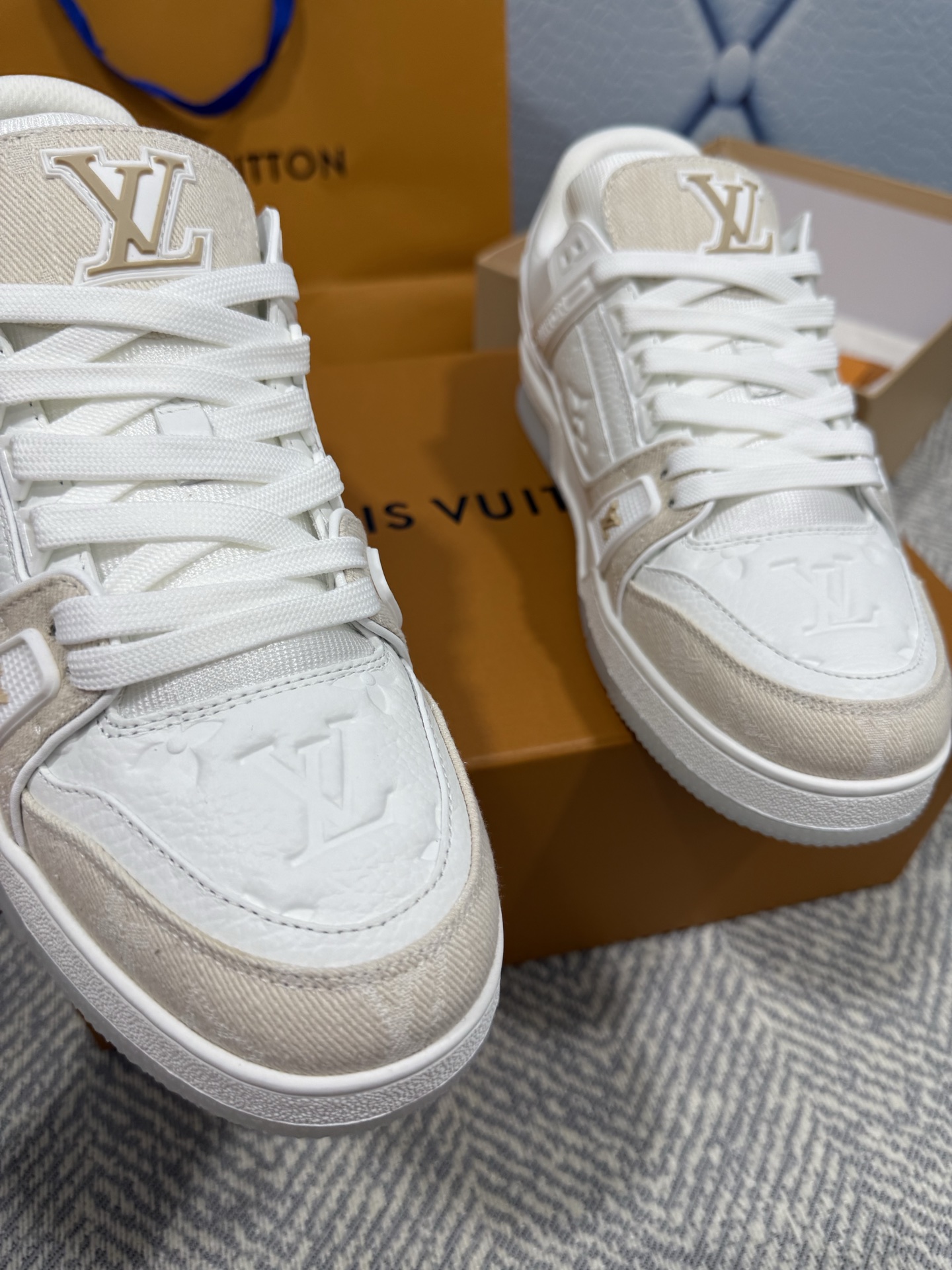 Louis Vuitton-Trainer - PK 9