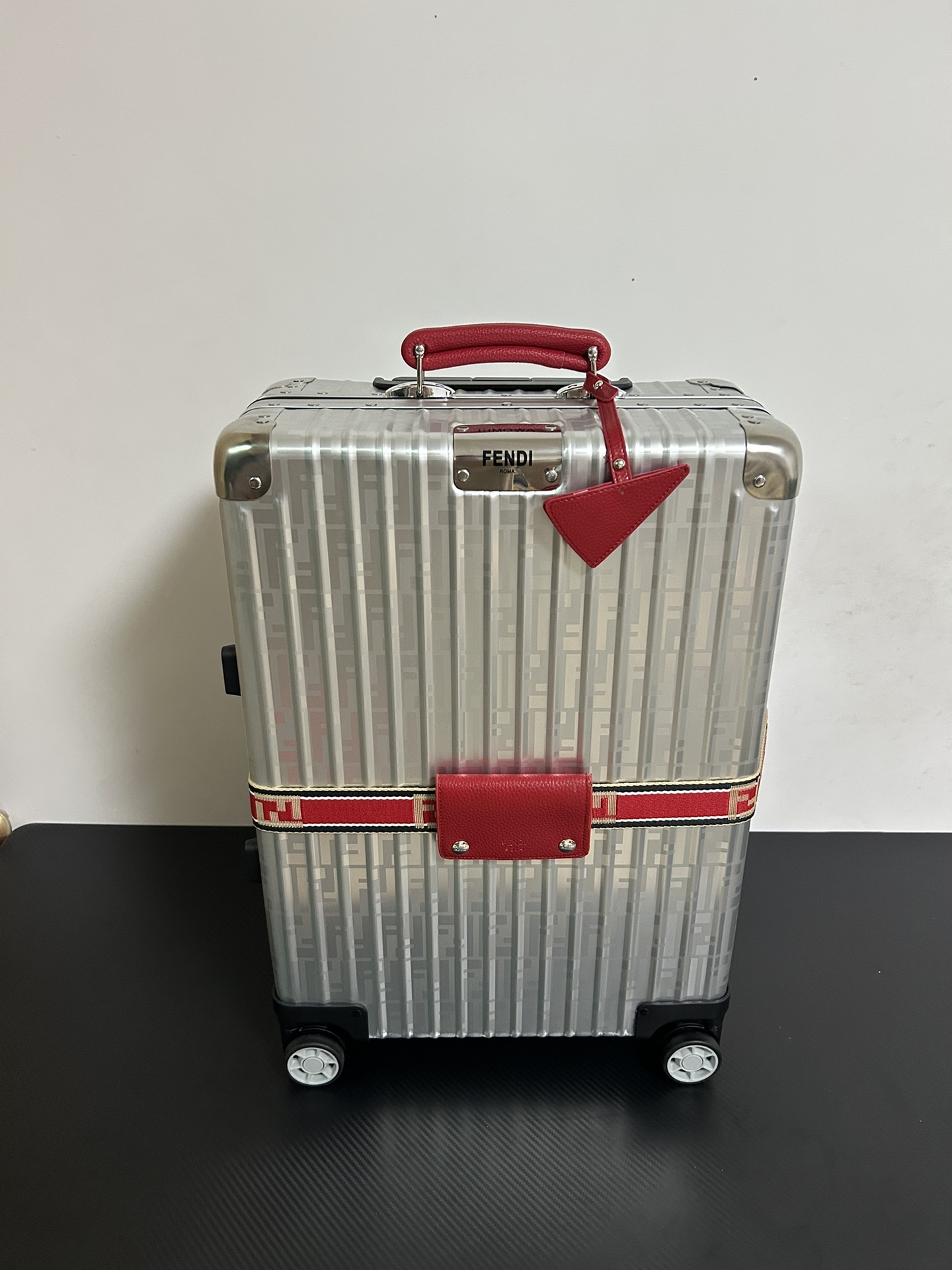 🇩🇪Fendi canal de distribución, versión de primera calidad, cerradura 006 de la versión original, ¡actualiza…