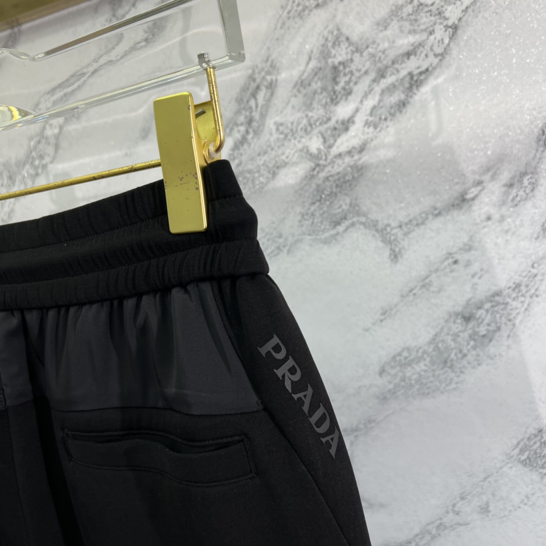 普拉839尺码M-3XL2024春季新款休闲裤成份95%棉5%氨纶柜台同步高端产品.2024早春Pr*d