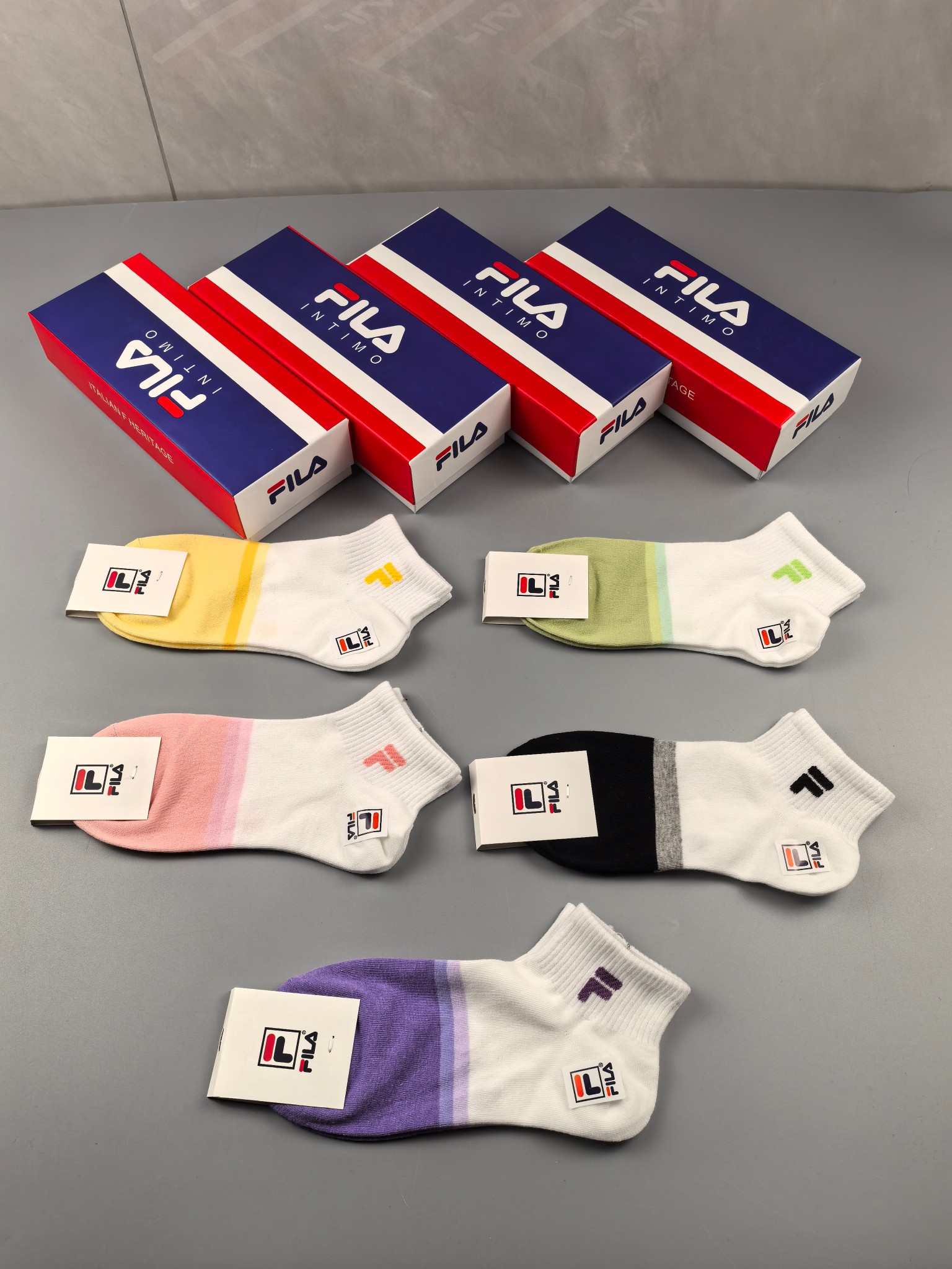 🔥🔥🔥FILA（菲乐）夏季新品、纯棉短袜、穿着舒适透气[色]一盒5双入[礼物]