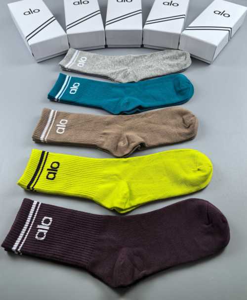 Alo Yoga Cotton Blend Athletic Socks - Anti-Odor, Moisture-Wicking - 5 Pairs