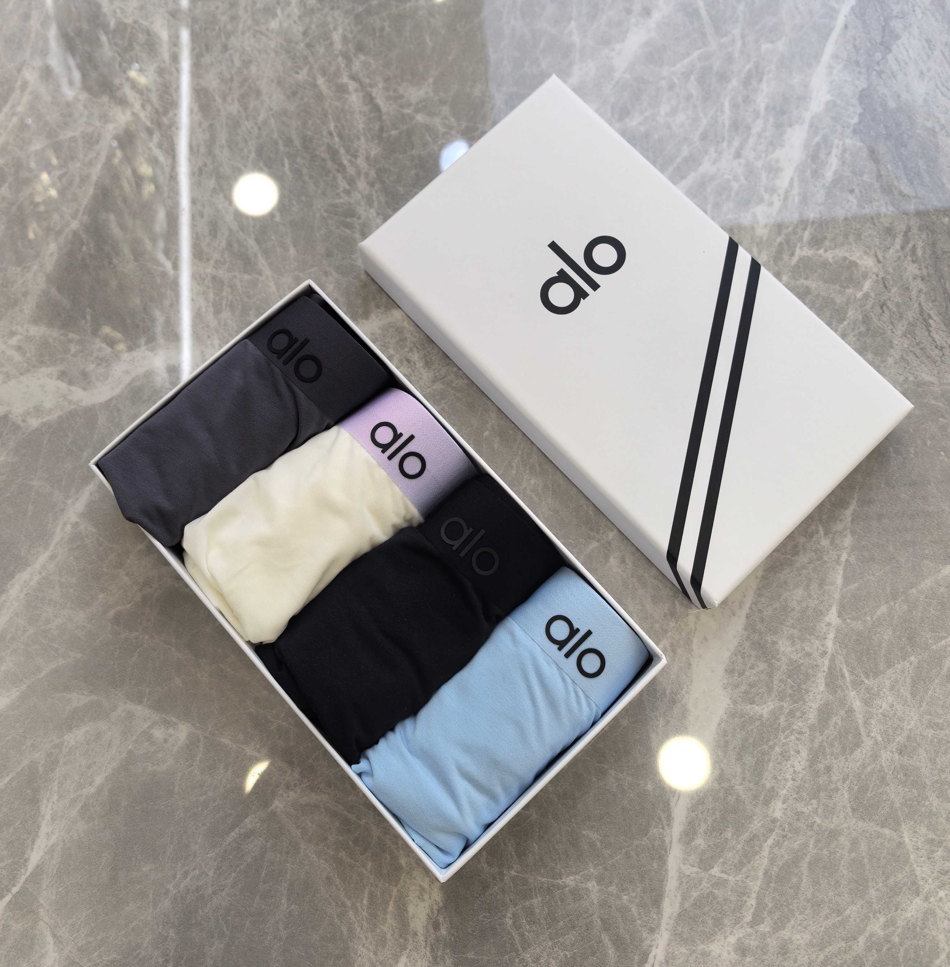  新品！alo 原单品质，时尚潮男新品 锦纶冰丝无缝切割工艺 科学配 80支蓝鲸莫代尔，丝滑 透气 舒适