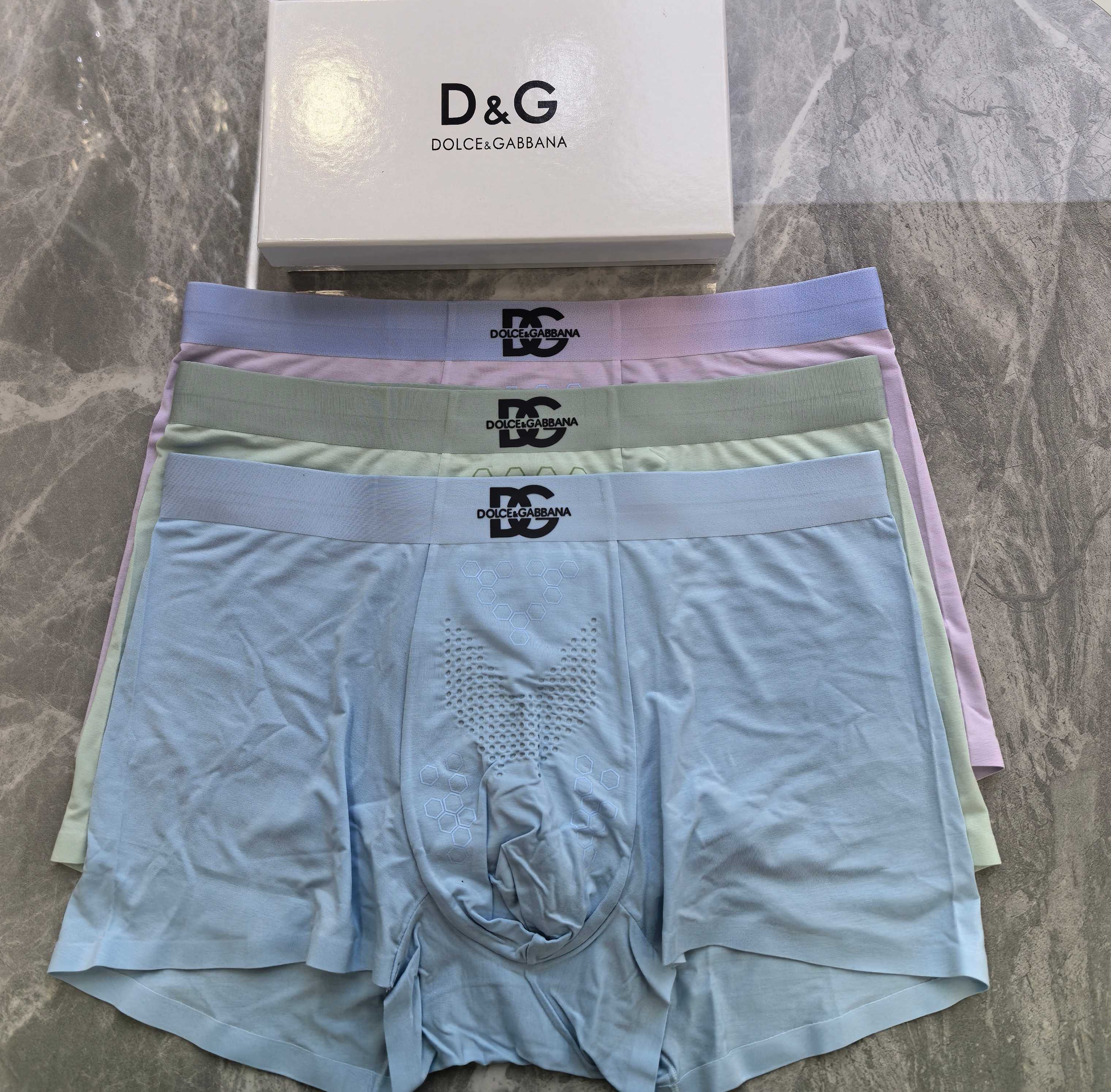  新品！DNG 原单品质，时尚潮男新品 锦纶冰丝无缝切割工艺 科学配 80支蓝鲸莫代尔，丝滑 透气 舒适