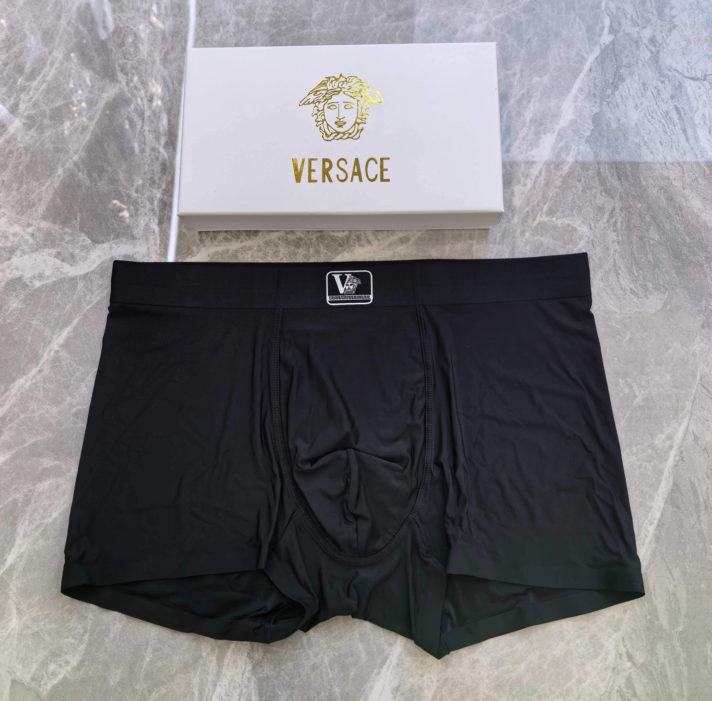  VERSACE（范思哲）原单品质！精品盒装男士内裤！外贸国外订单，高品质，锦纶冰丝无痕切割工艺 科学配