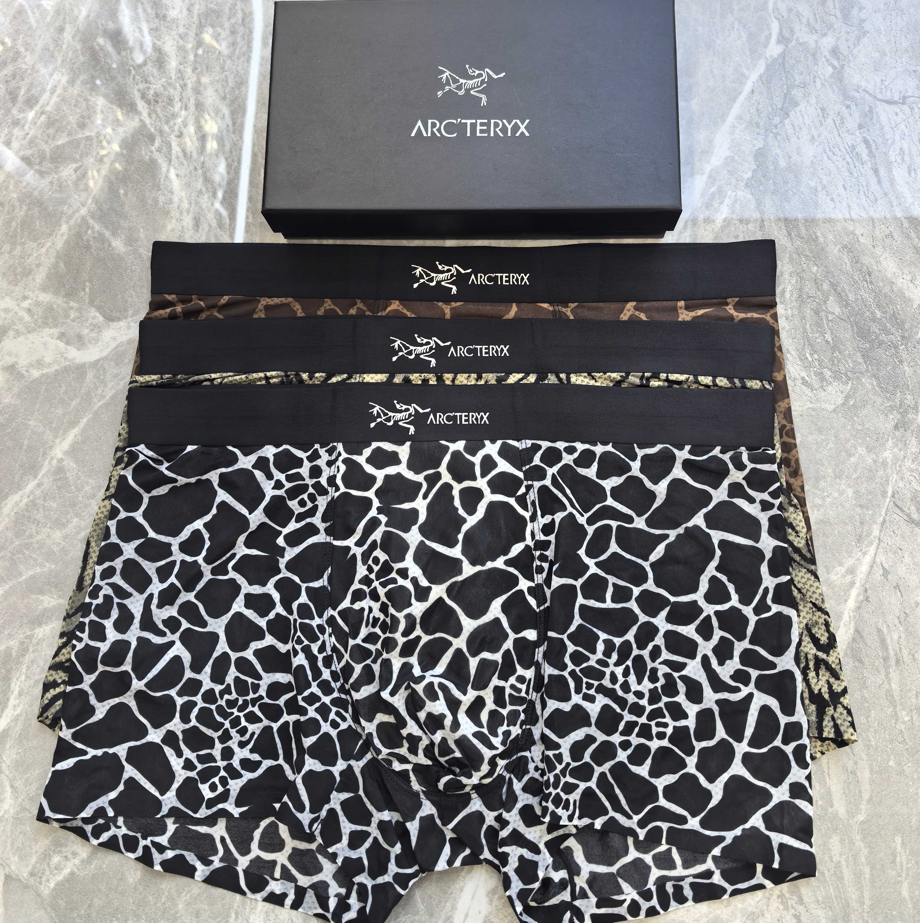  ARC'TERYX/始祖鸟 精品盒装男士内裤！外贸国外订单，高品质，锦纶冰丝无痕切割工艺 科学配 82