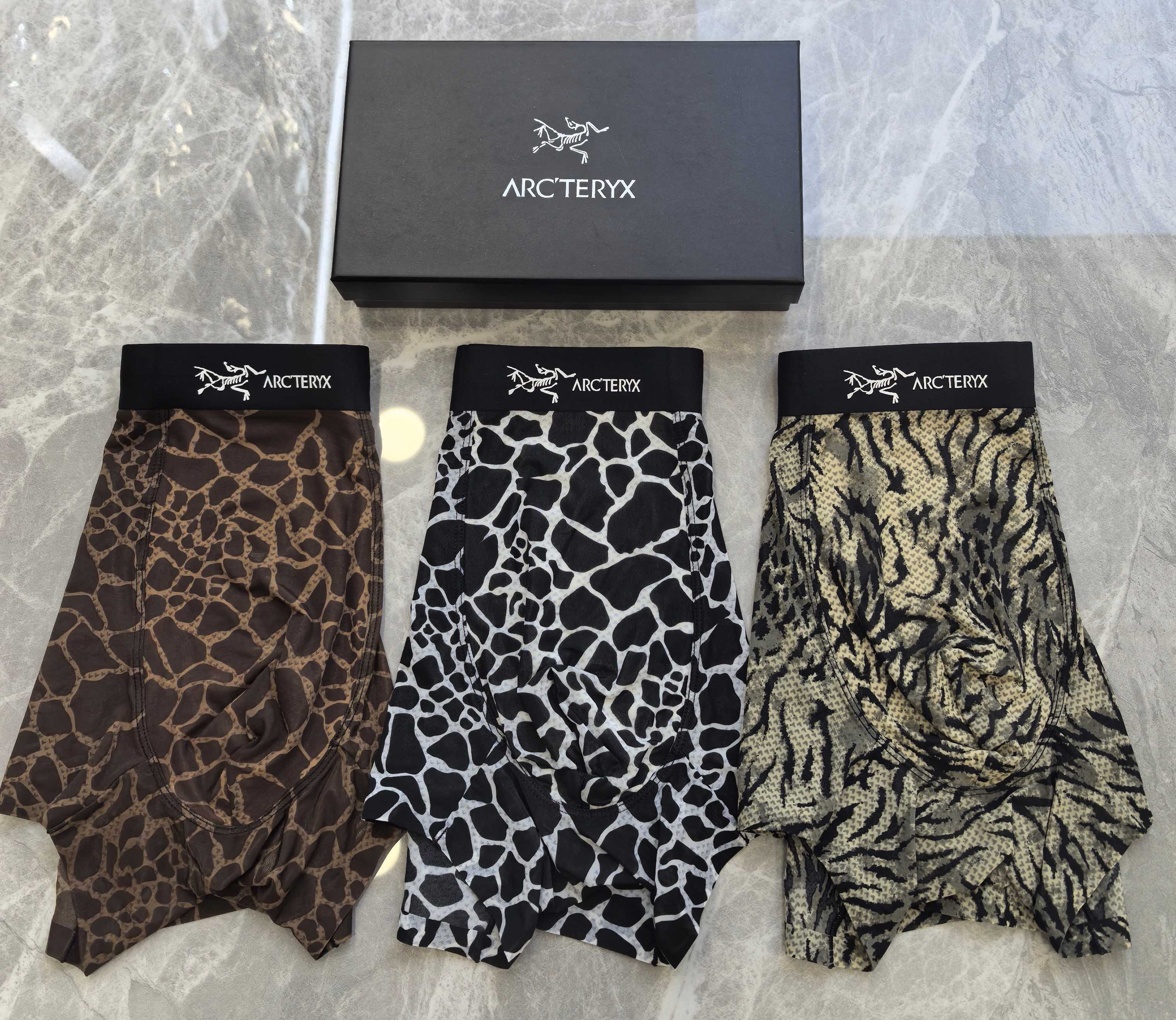  ARC'TERYX/始祖鸟 精品盒装男士内裤！外贸国外订单，高品质，锦纶冰丝无痕切割工艺 科学配 82
