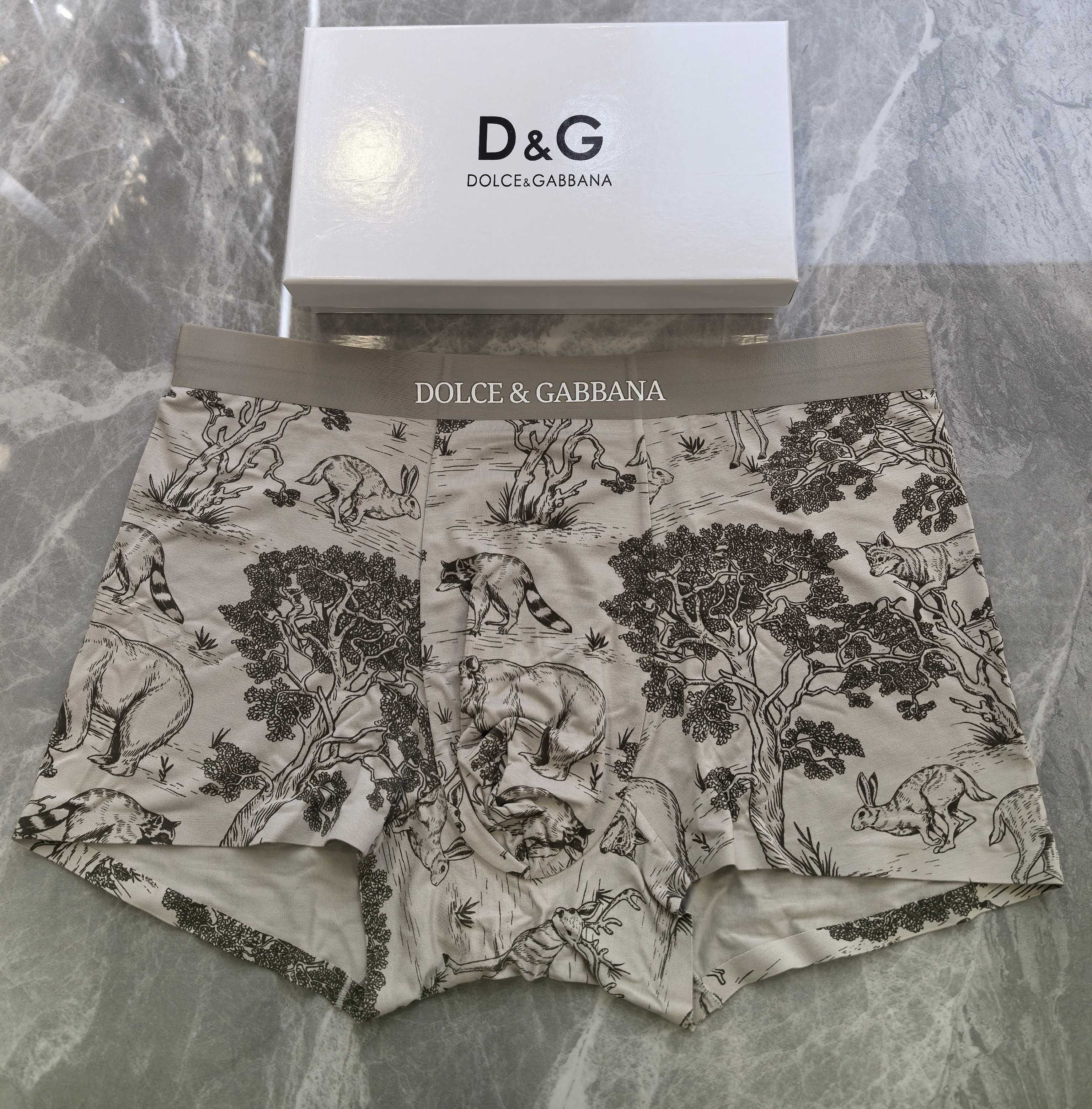 DNG  时尚男士内裤！外贸国外订单，原单品质，无缝切割工艺 科学配 91%莫代尔+9%氨纶，丝滑 透