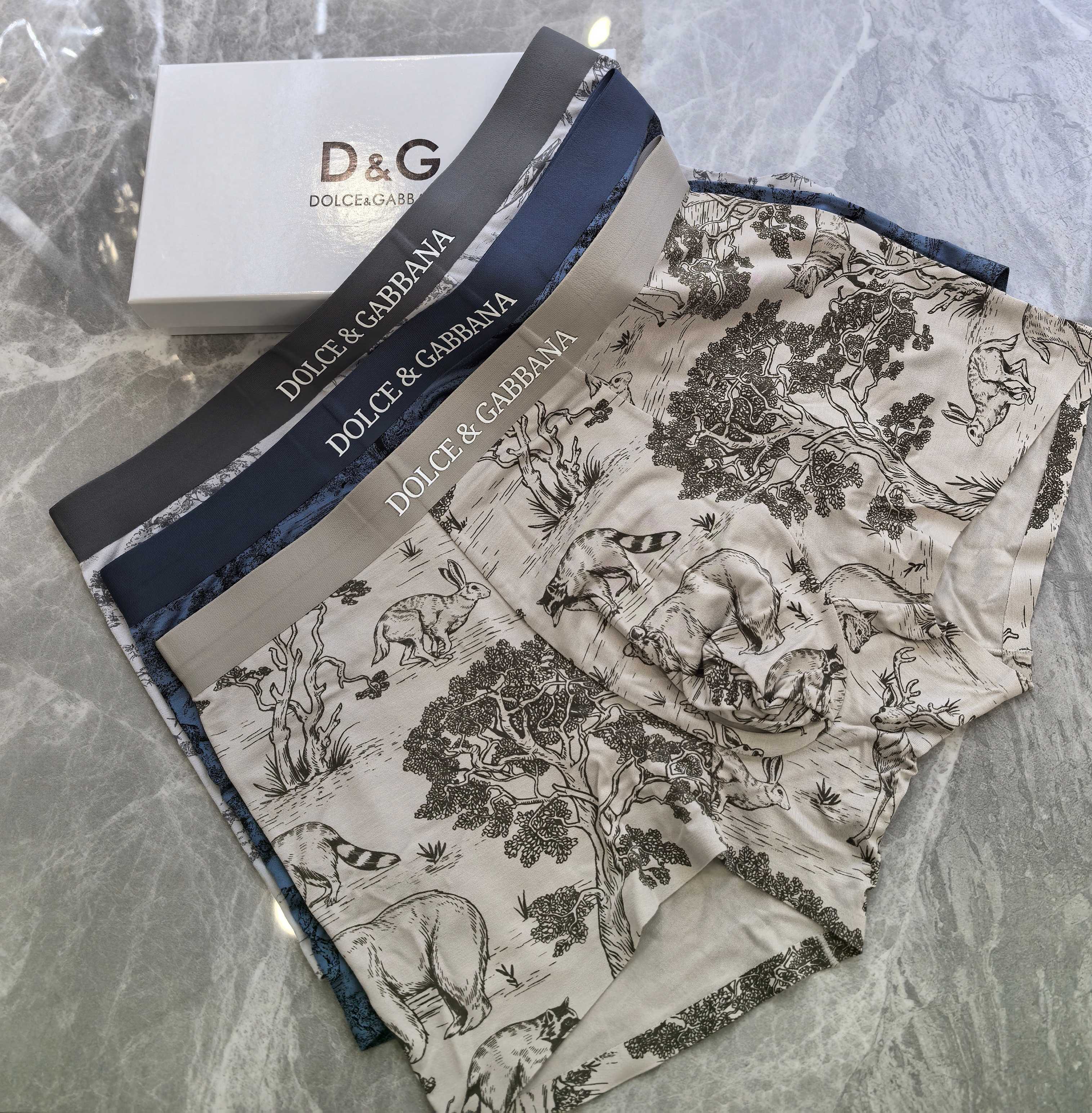  DNG  时尚男士内裤！外贸国外订单，原单品质，无缝切割工艺 科学配 91%莫代尔+9%氨纶，丝滑 透