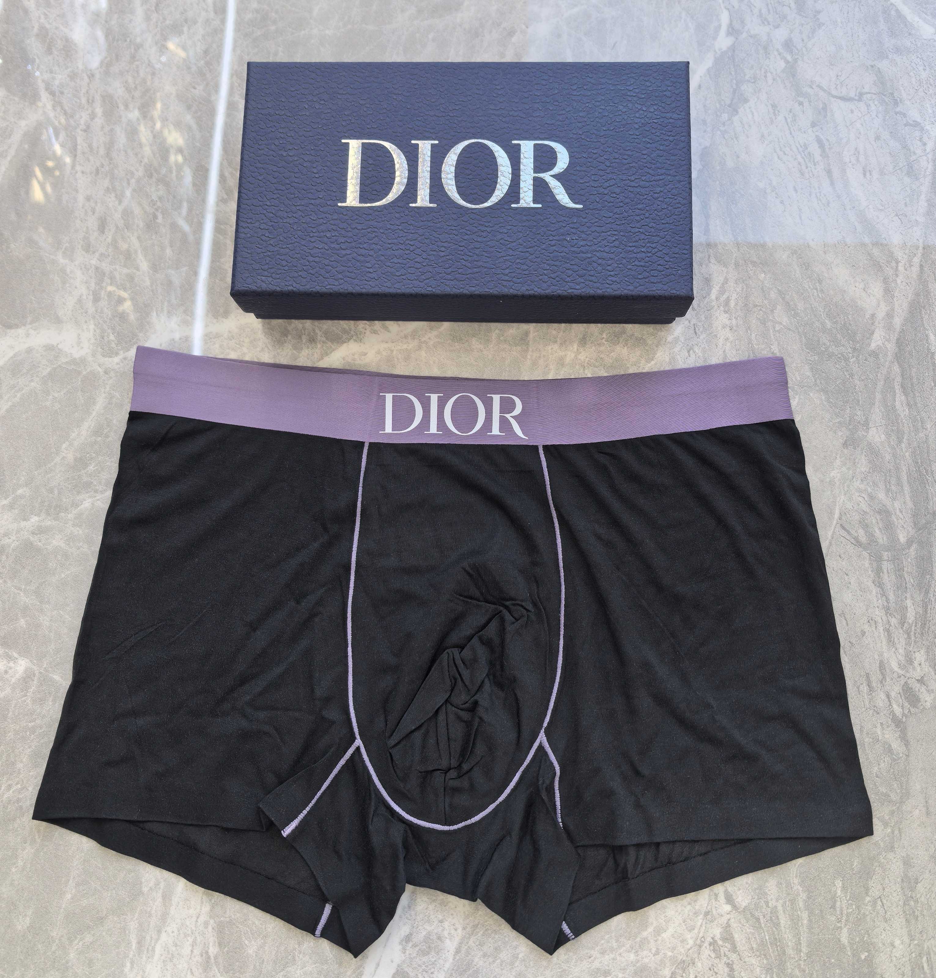  DIOR（迪奥）原单品质！精品盒装男士内裤！外贸国外订单，高品质，锦纶冰丝无痕切割工艺 科学配 82.