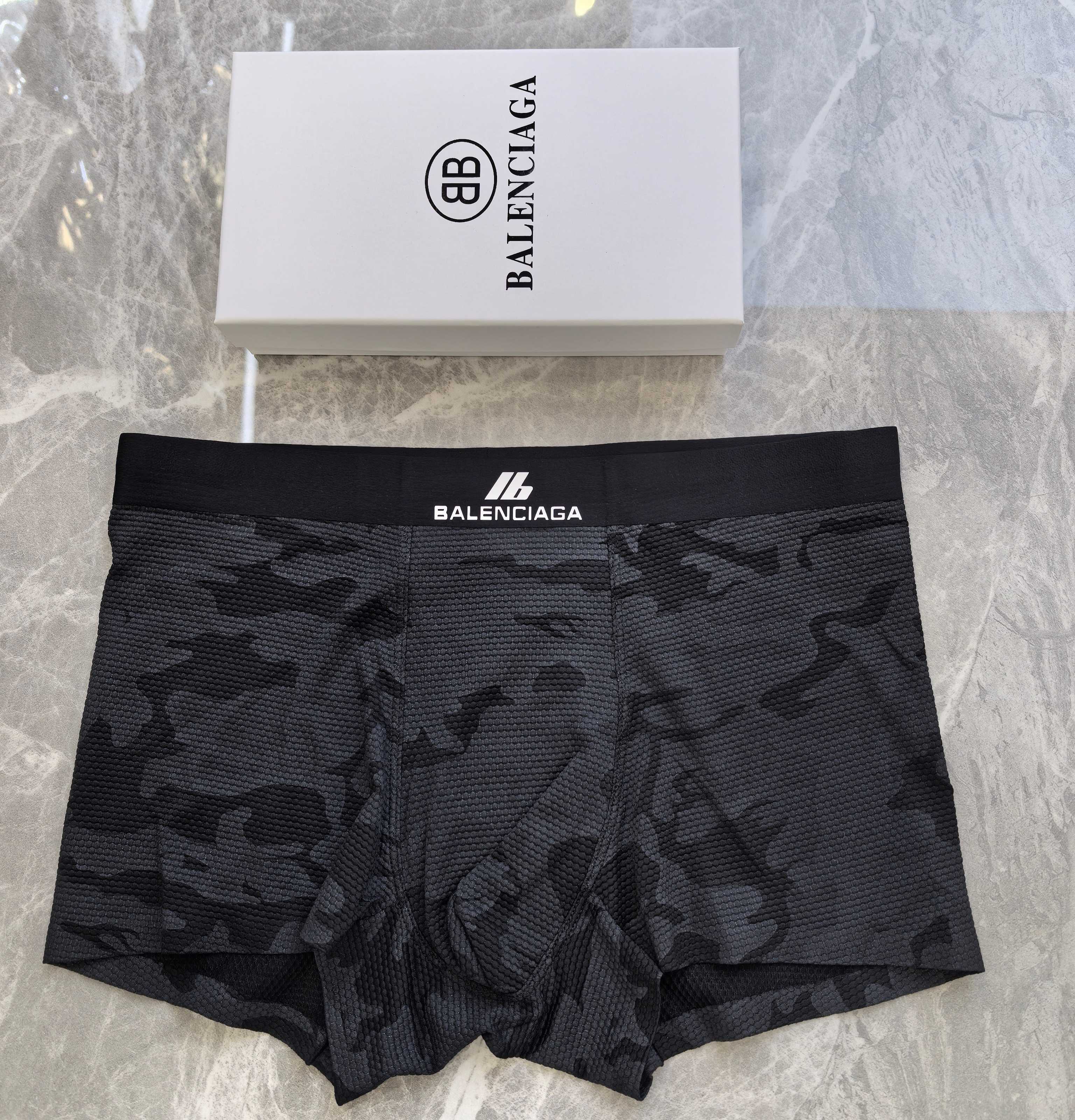  BALENCIAGA（巴黎世家）原单品质！精品盒装男士内裤！外贸国外订单，高品质，锦纶冰丝无痕切割工艺