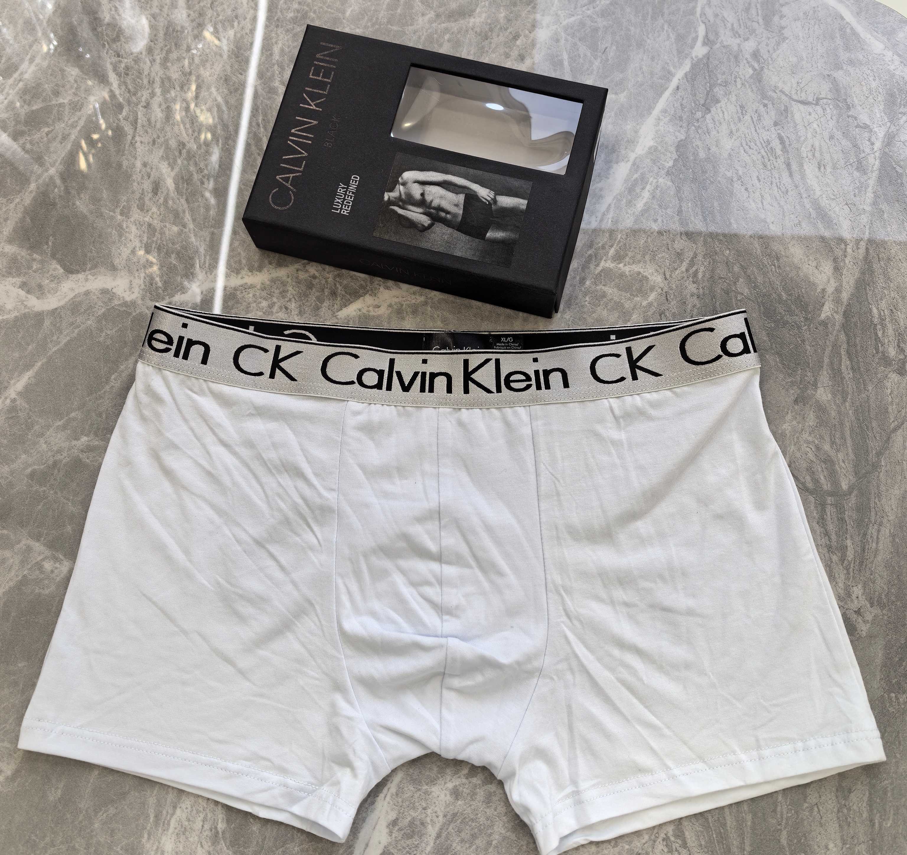 【CK摩登引力带】一盒三条装
贸易公司订单追加500盒卖完无补,独家福利…明星同款!CK新品发布某东