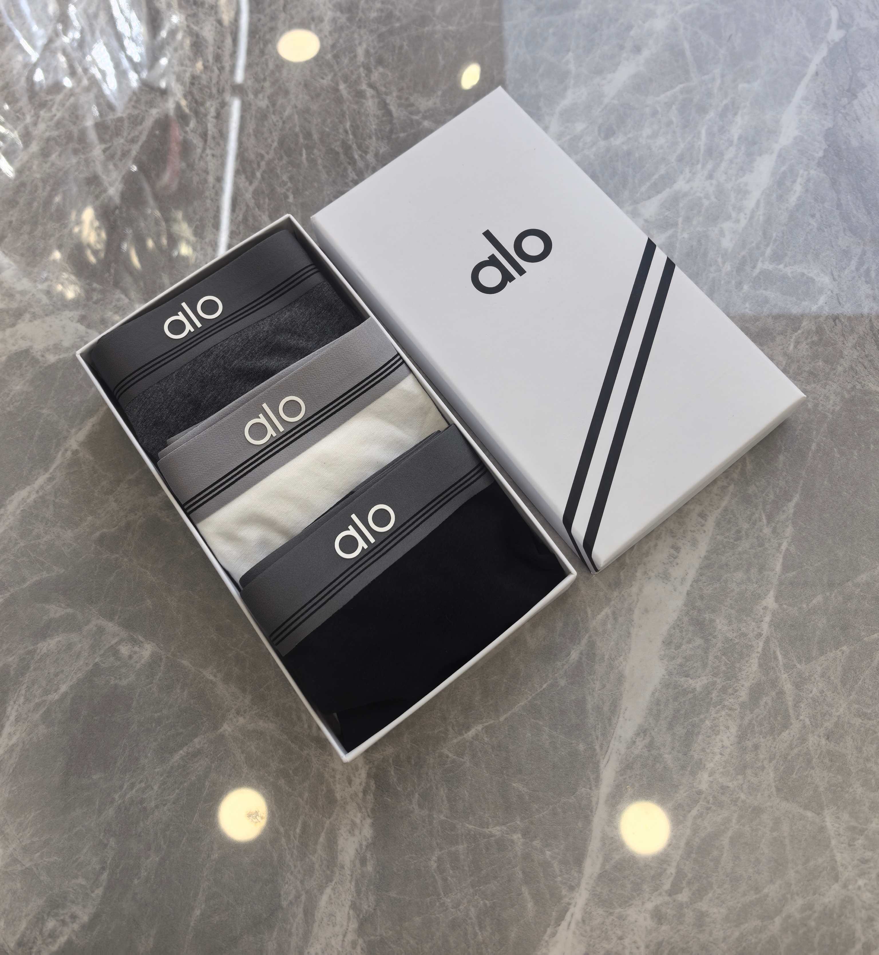 🔥🔥🔥aio原单品质！精品盒装男士内裤！外贸国外订单，高品质，纯棉面料，丝滑 透气 舒适！有型！ 一点也