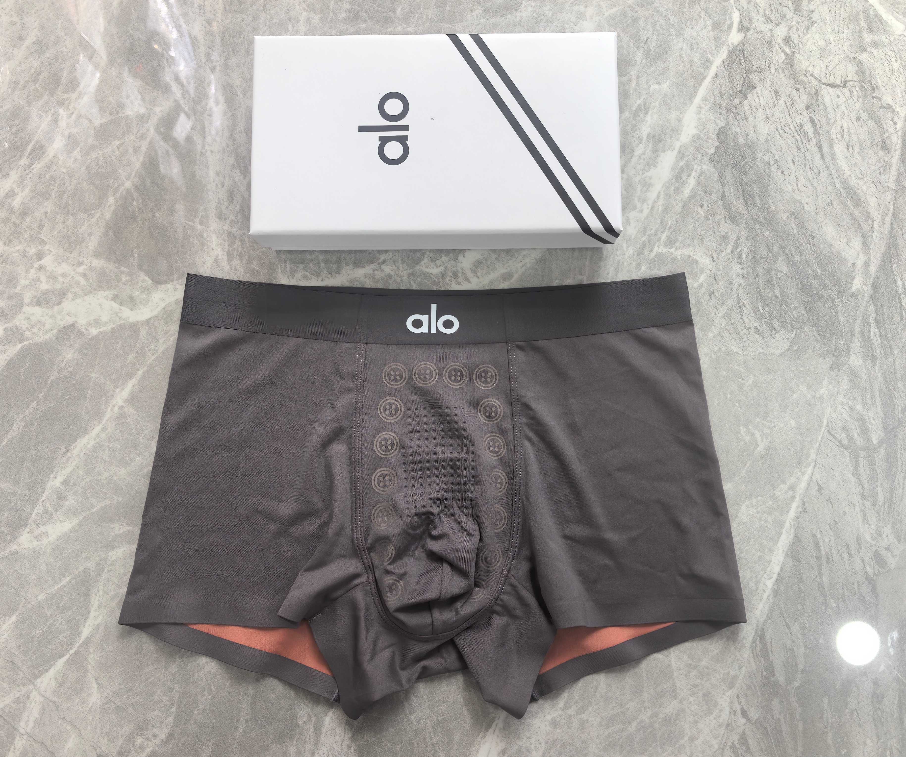 新品！aio 3D工艺。原单品质，时尚潮男新品 锦纶冰丝无缝切割工艺 科学配 76%锦纶+24%氨纶，丝