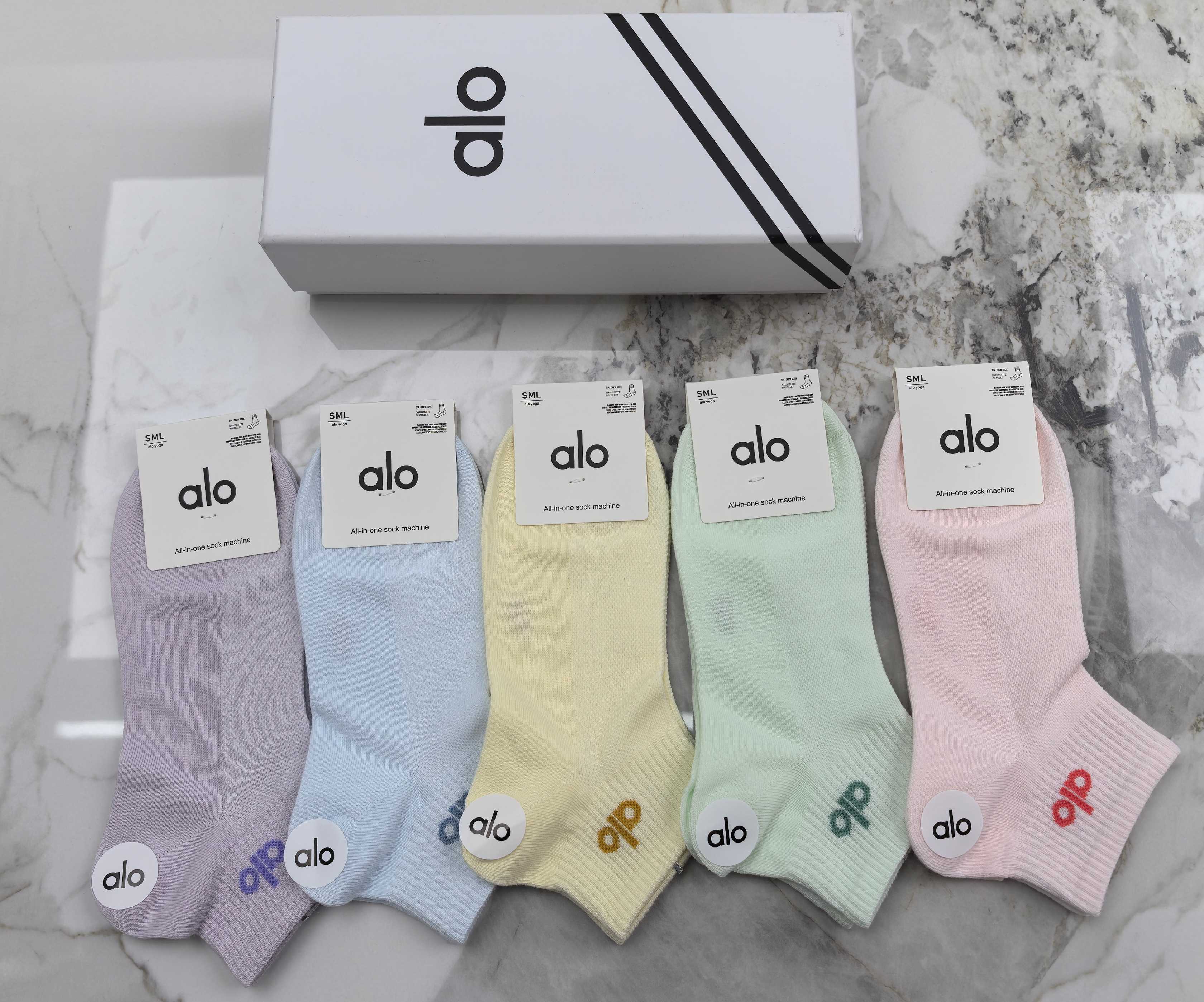 🔥🔥🔥出新 aio专柜款🎉官网在售款式🎉小高筒😝好质量、高货、精梳棉