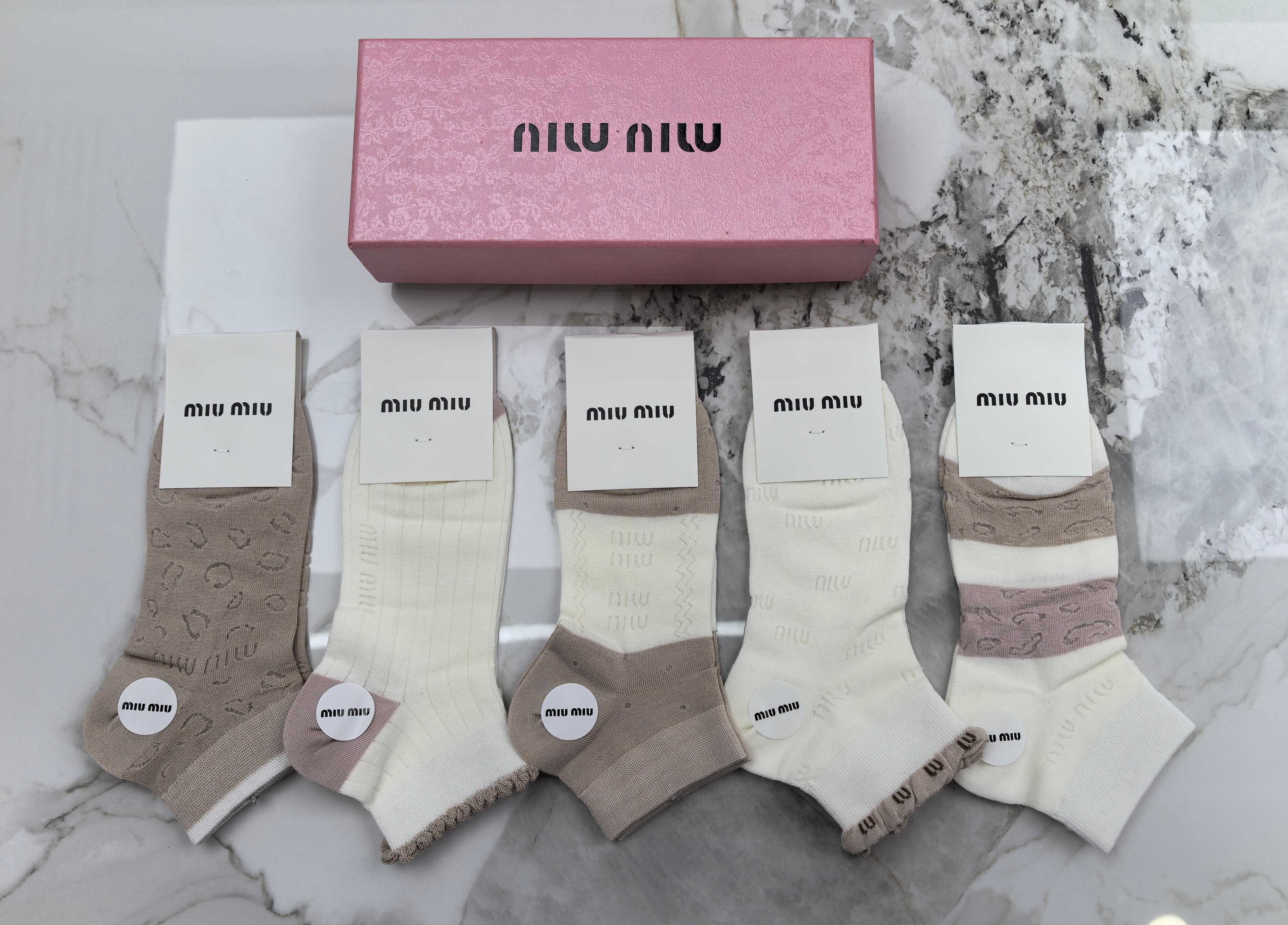 Nueva colección primavera/verano: miumiu modal, cómodo de llevar～caja de 5 pares, sin devoluciones ni cambios adulto 20…