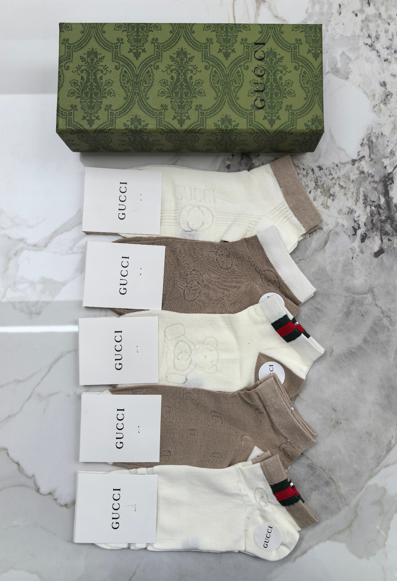 🔥🔥🔥出新春夏系列：GUCCI（古奇）莫代尔、穿着舒适～一盒5双、