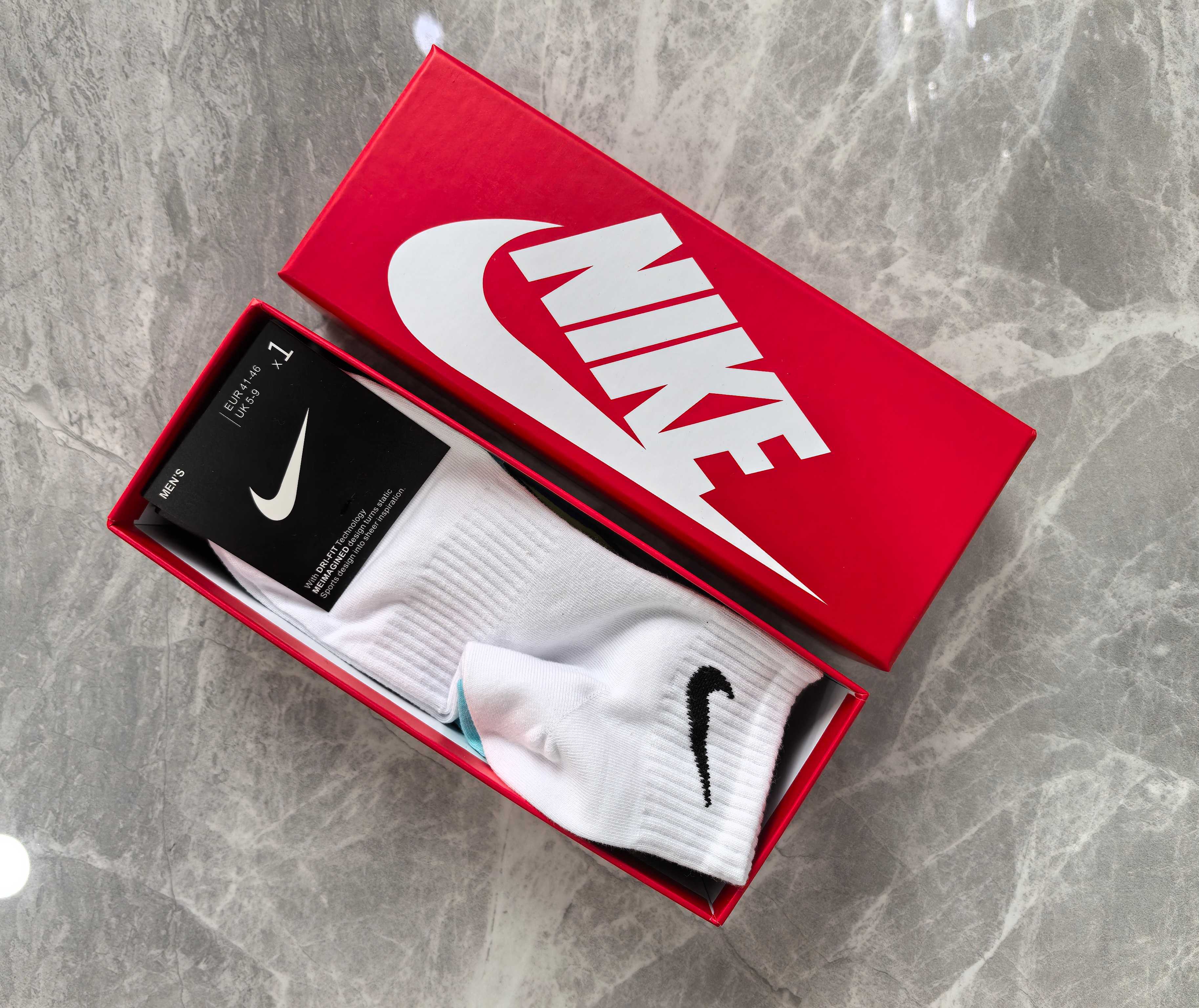 网面系列出新～NIKE（耐克）纯棉质量、穿着舒适透气