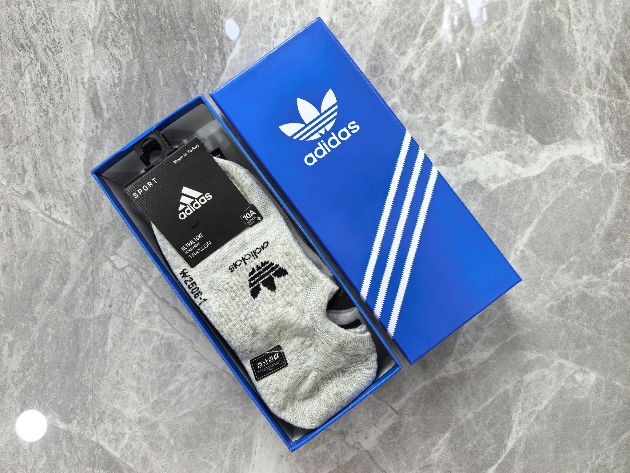 adidas（阿迪达斯）半隐形袜～纯棉质量、不掉跟又隐形、