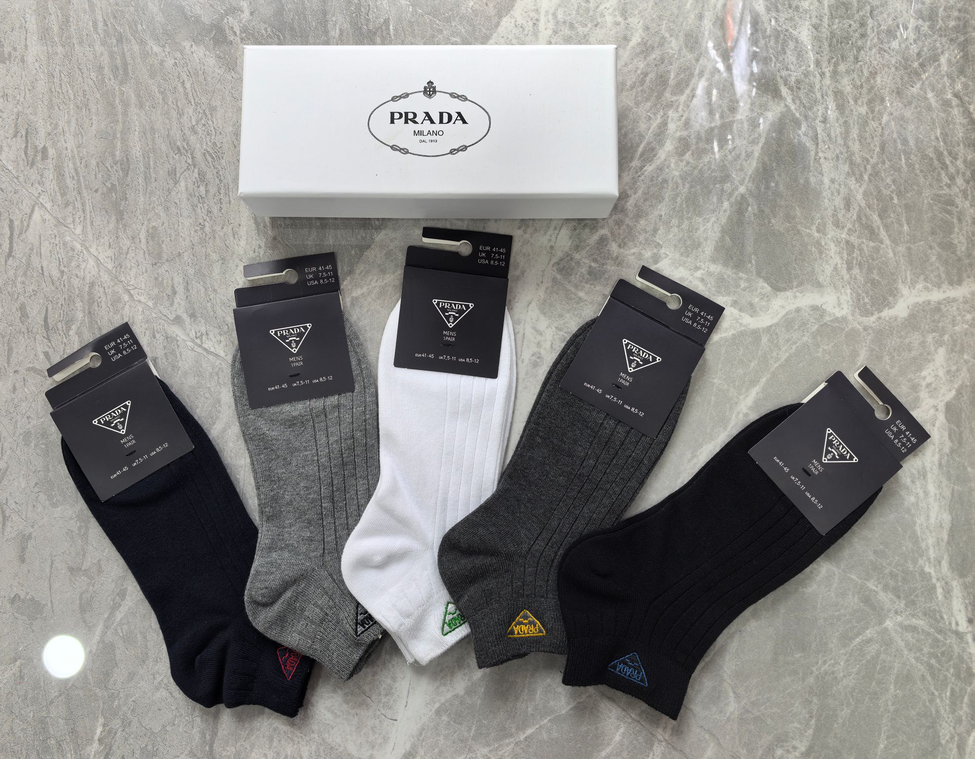 外单系列：纯棉、PRADA（普拉达）一盒5双入、现货