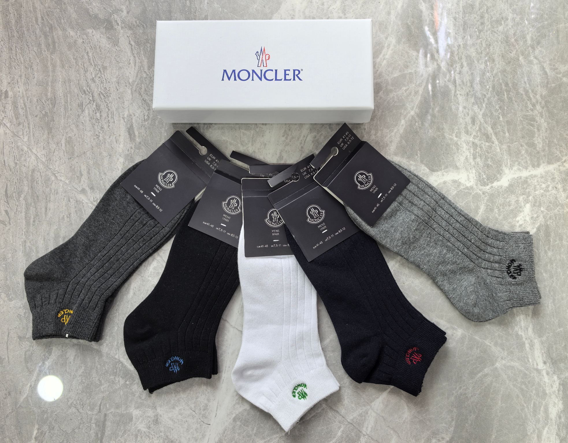 外单系列：纯棉、MONCLER（蒙口）一盒5双入、现货