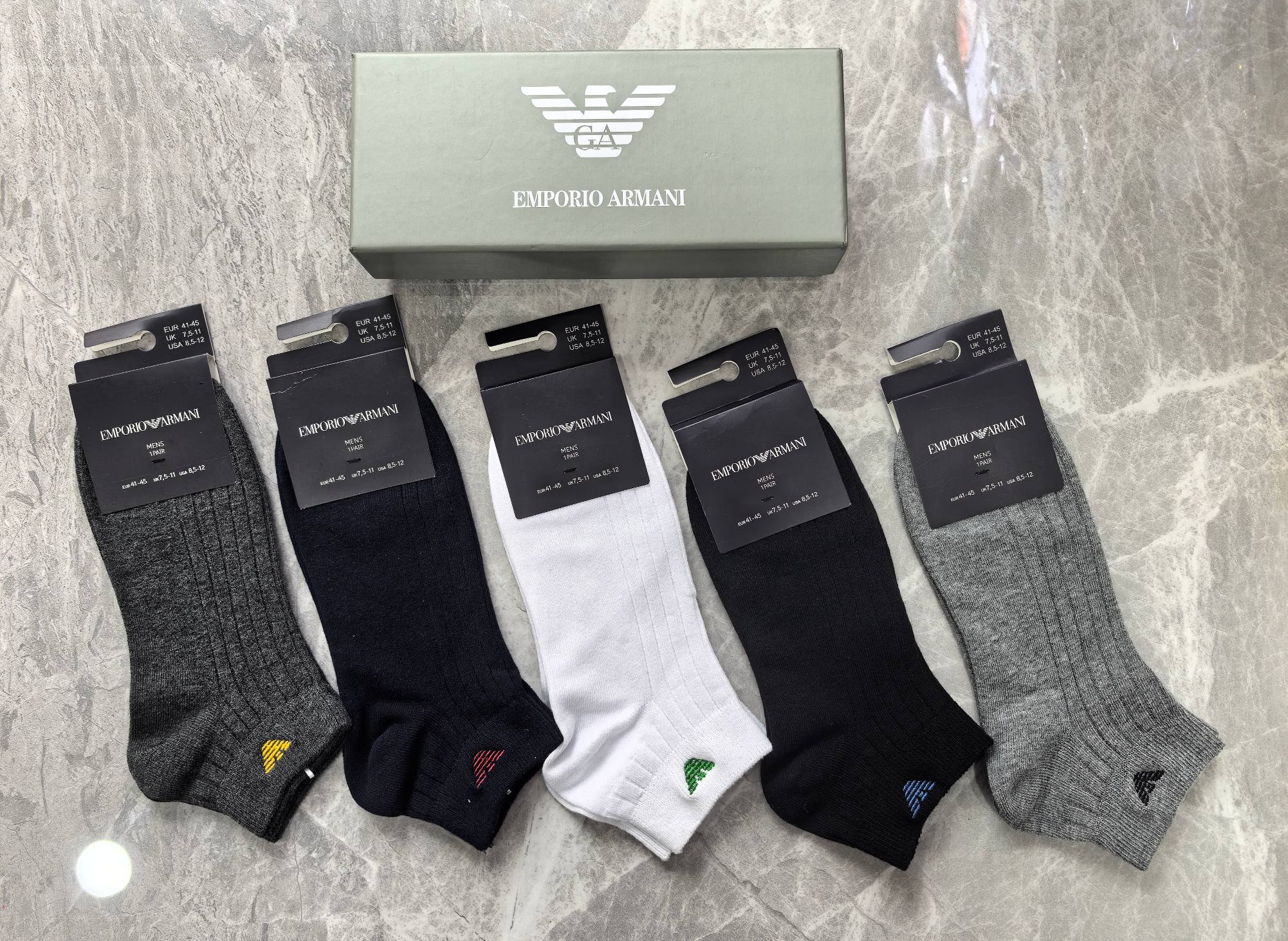 外单系列：纯棉、EMPORIO ARMANI（阿玛尼）一盒5双入、现货