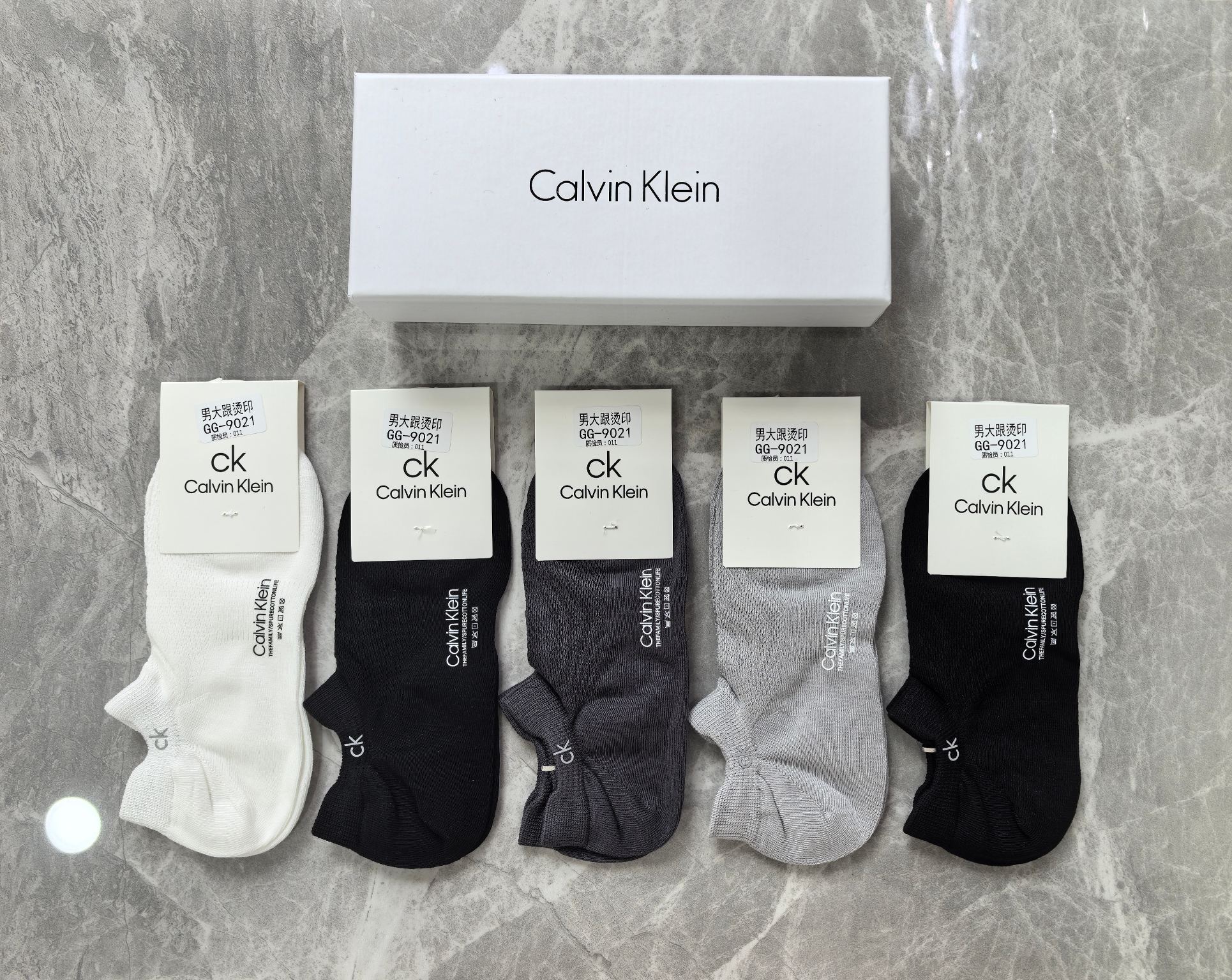🔥🔥🔥高货来了：CK 重工系列～浅口袜型、绝不掉跟、网面设计～纯棉质量～