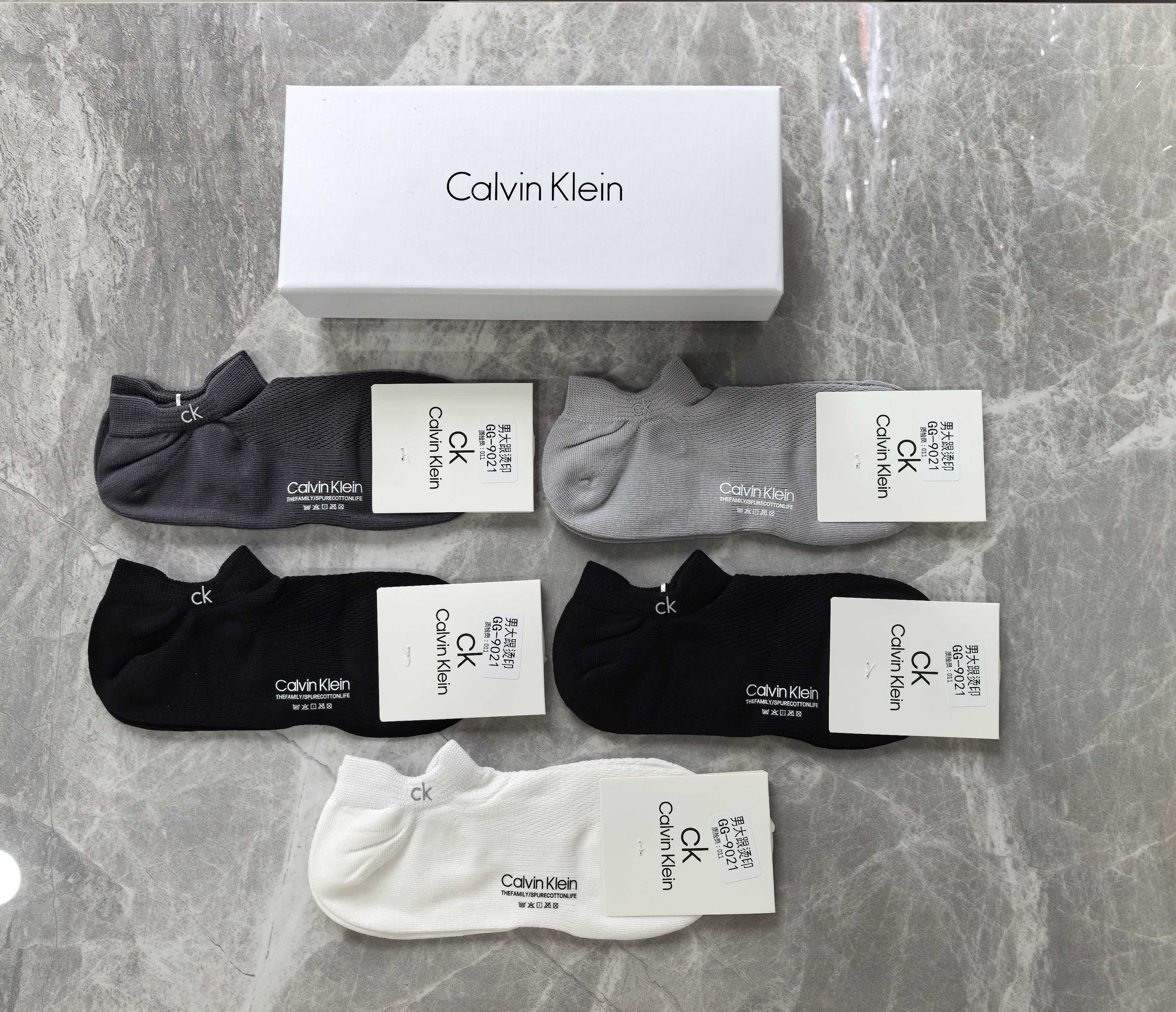 🔥🔥🔥高货来了：CK 重工系列～浅口袜型、绝不掉跟、网面设计～纯棉质量～