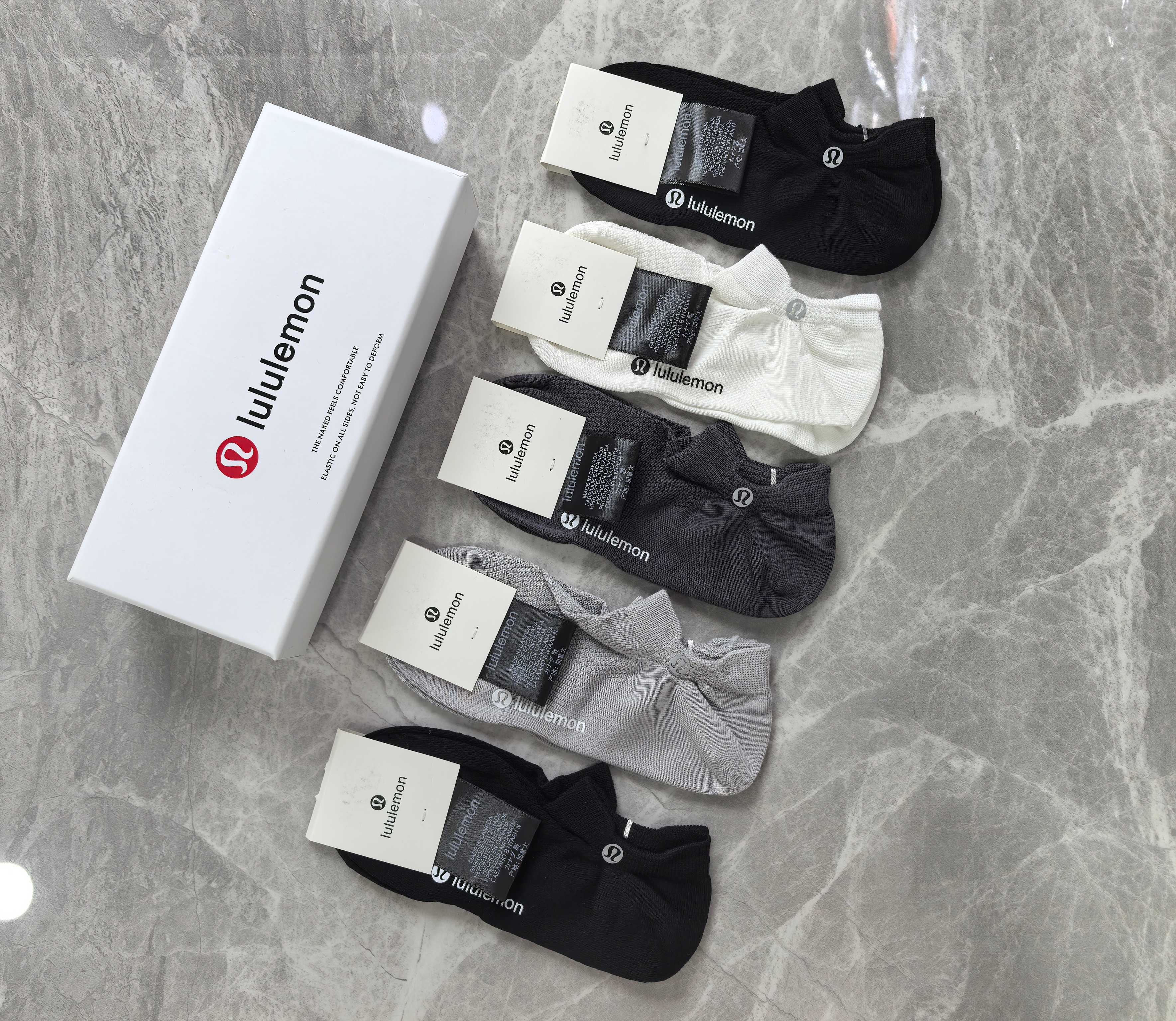 🔥🔥🔥高货来了：luluemon（露露）重工系列～浅口袜型、绝不掉跟、网面设计～纯棉质量～