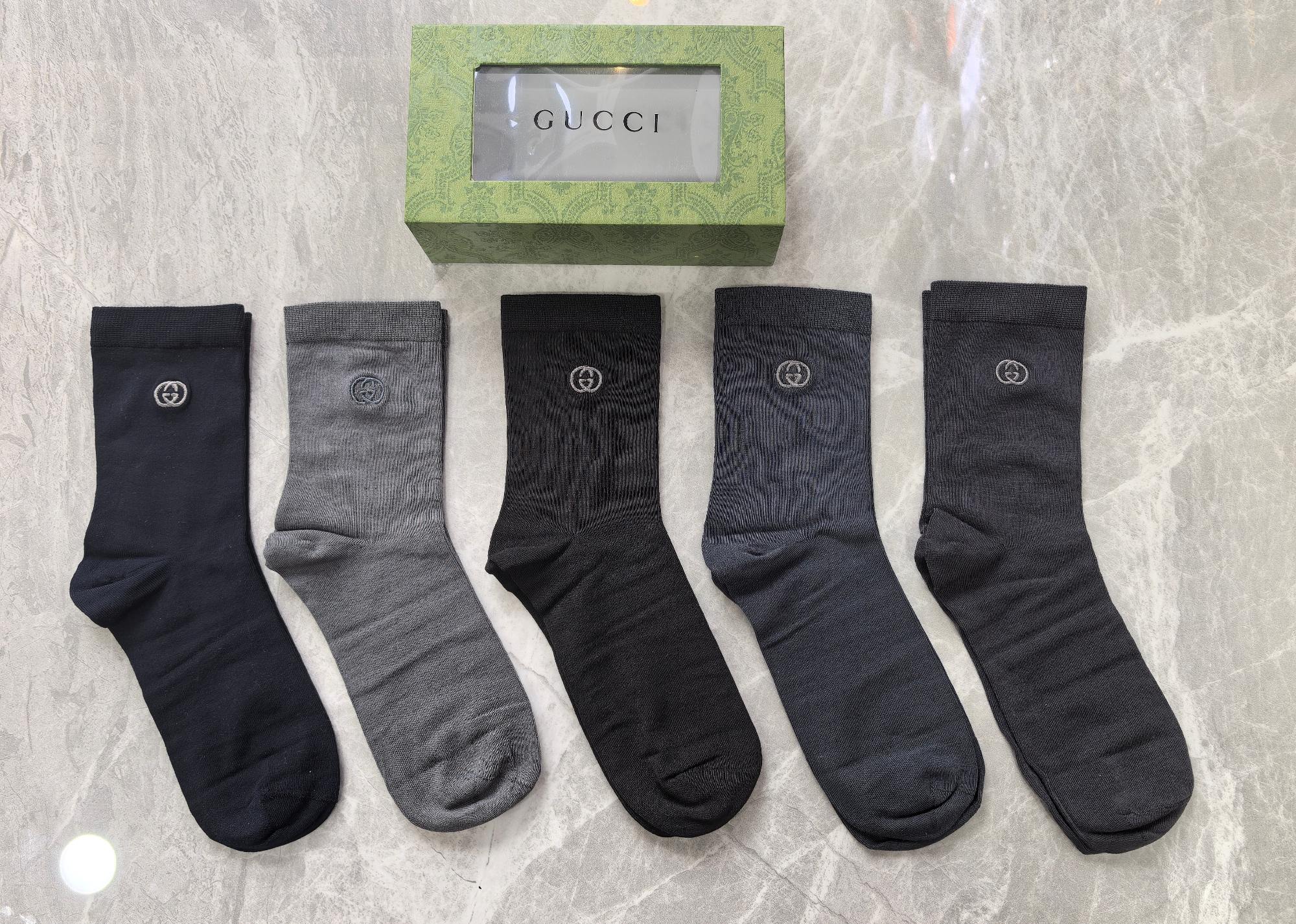 新款上市、长筒商务系～GUCCI（古奇）莫代尔材质～穿着舒适透气、柔软贴脚、磁铁盒子上档次～一盒5双入、