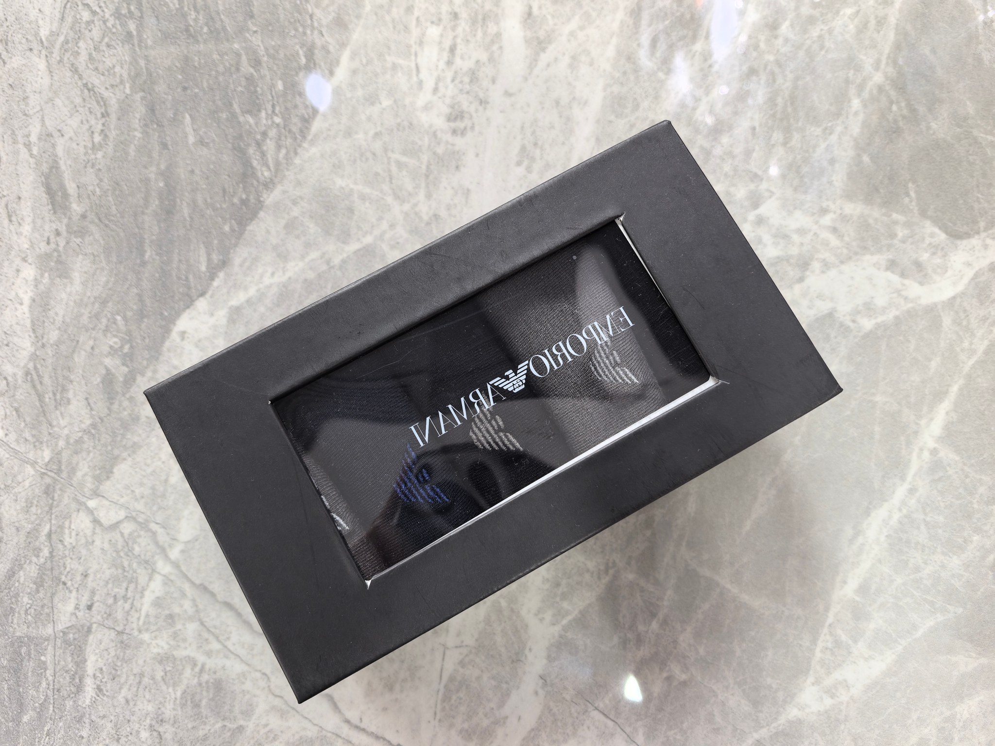 新款上市、中筒商务系列：～莫代尔材质～EMPORIO ARMANI（阿玛尼）穿着舒适透气、柔软贴脚、磁铁
