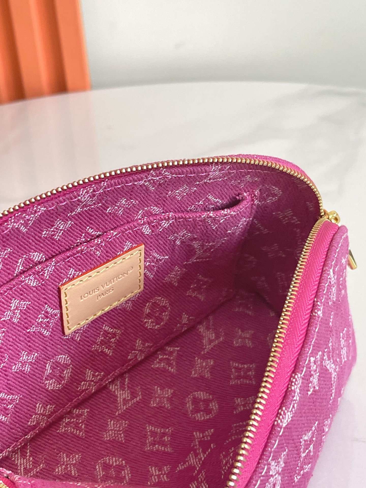 [庆祝][烟花]顶级原单，163C01芯片，半钢五金，M28050红 ，兰本款 Pochette Cos
