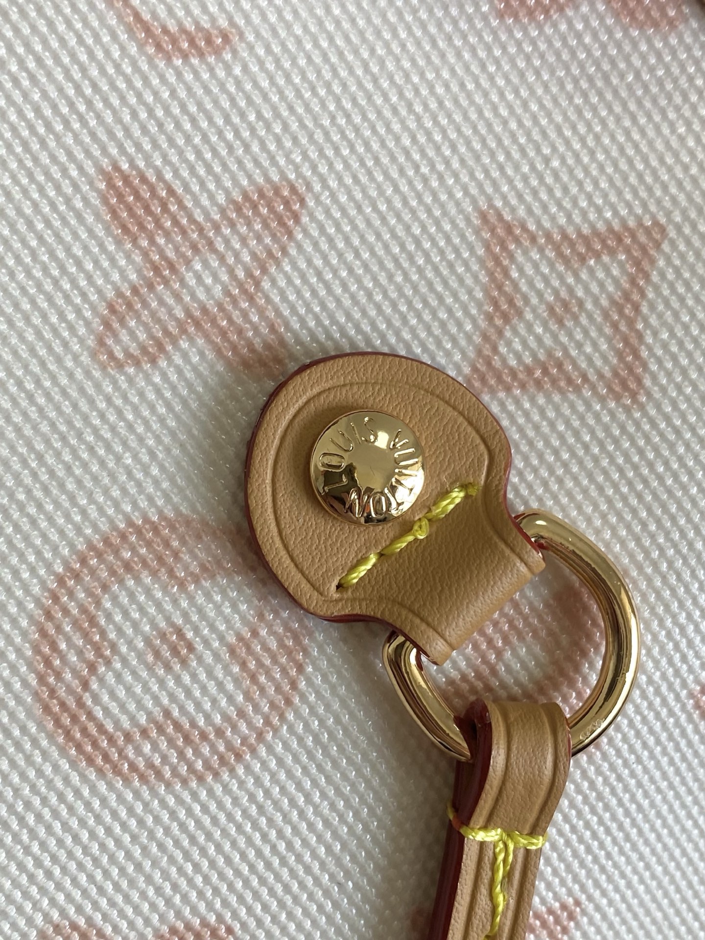 [烟花][庆祝]顶级原单，163变码芯片，半钢五金，本款 Neverfull 中号手袋致敬路顶级原单，易