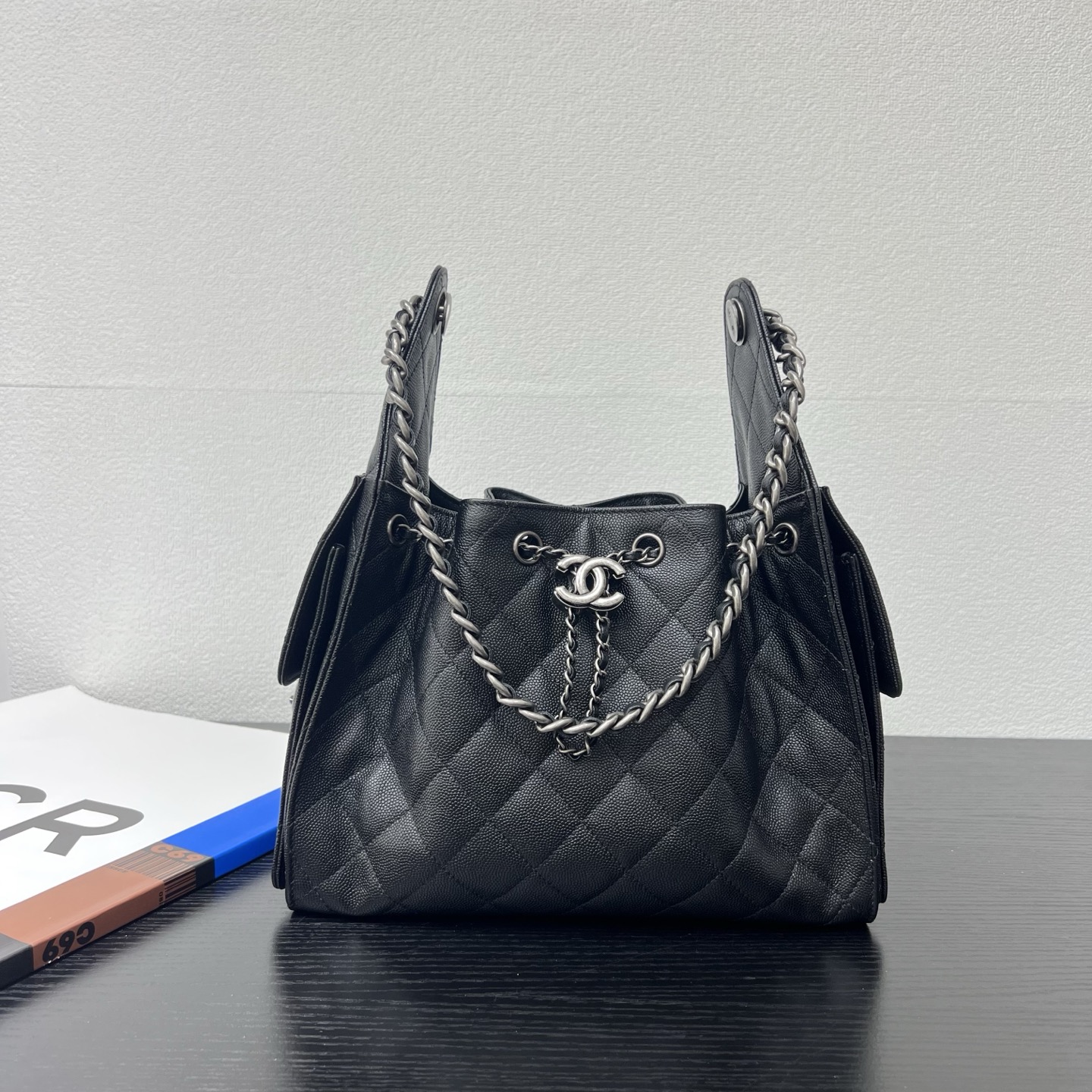 26C nuevo producto bolso hippie grano pequeño bola cuero de vaca intelectual elegante y generoso retro negro oro tamaño…