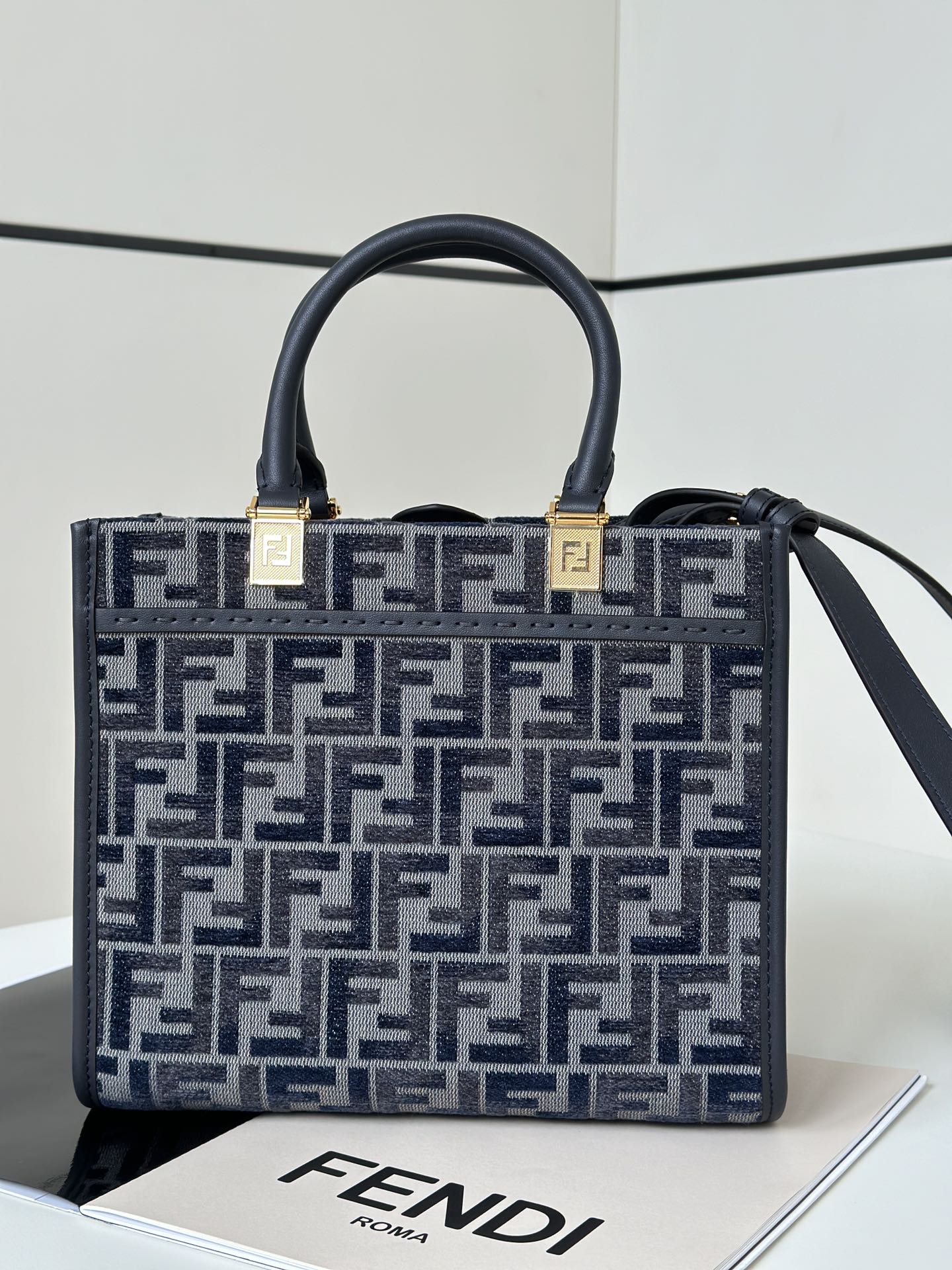 [Fendi Women