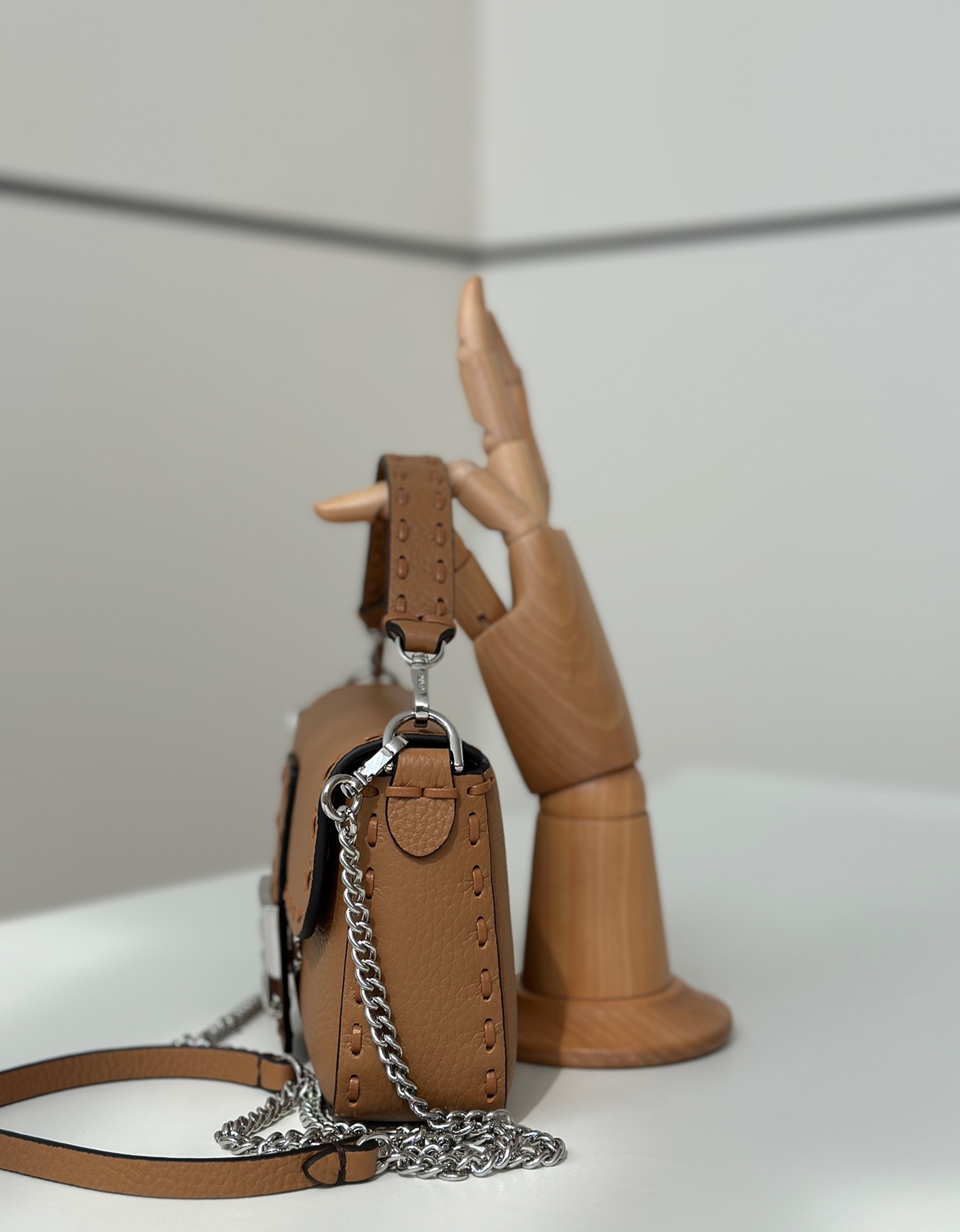 [Fendi Women