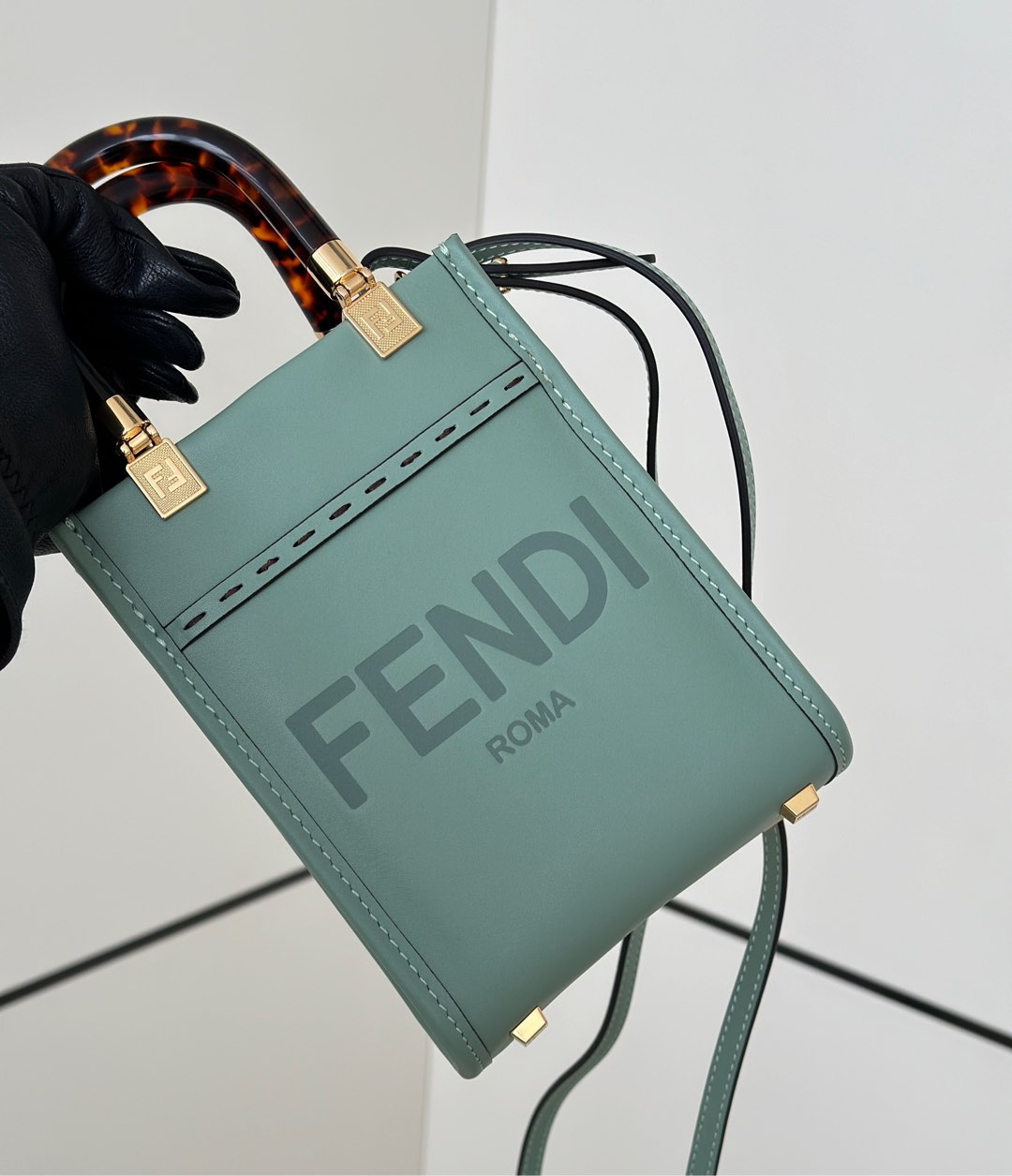 [Fendi Women