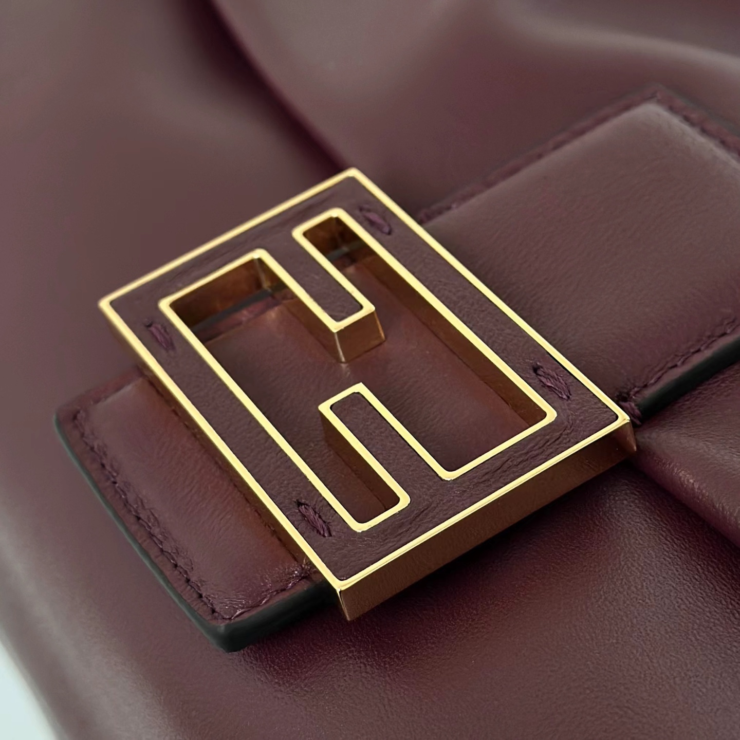 Fendi Mamma Baguette Large Lambskin Shoulder Bag - Burgundy 5 i1751098248764 6709 0 2
